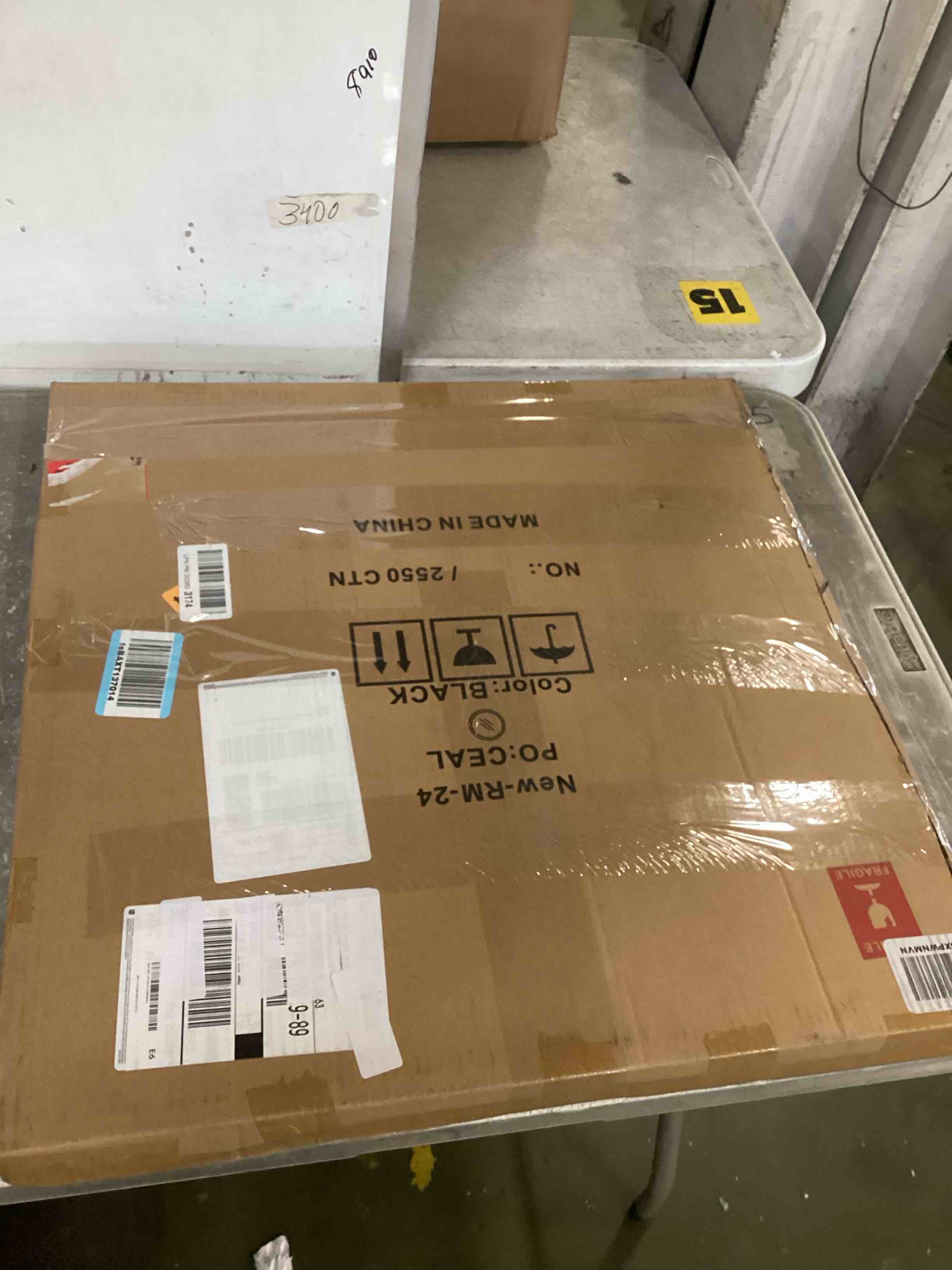https://s3.amazonaws.com/lotting-images-prod/bidfta/GRN4257676_1745424204135.jpeg