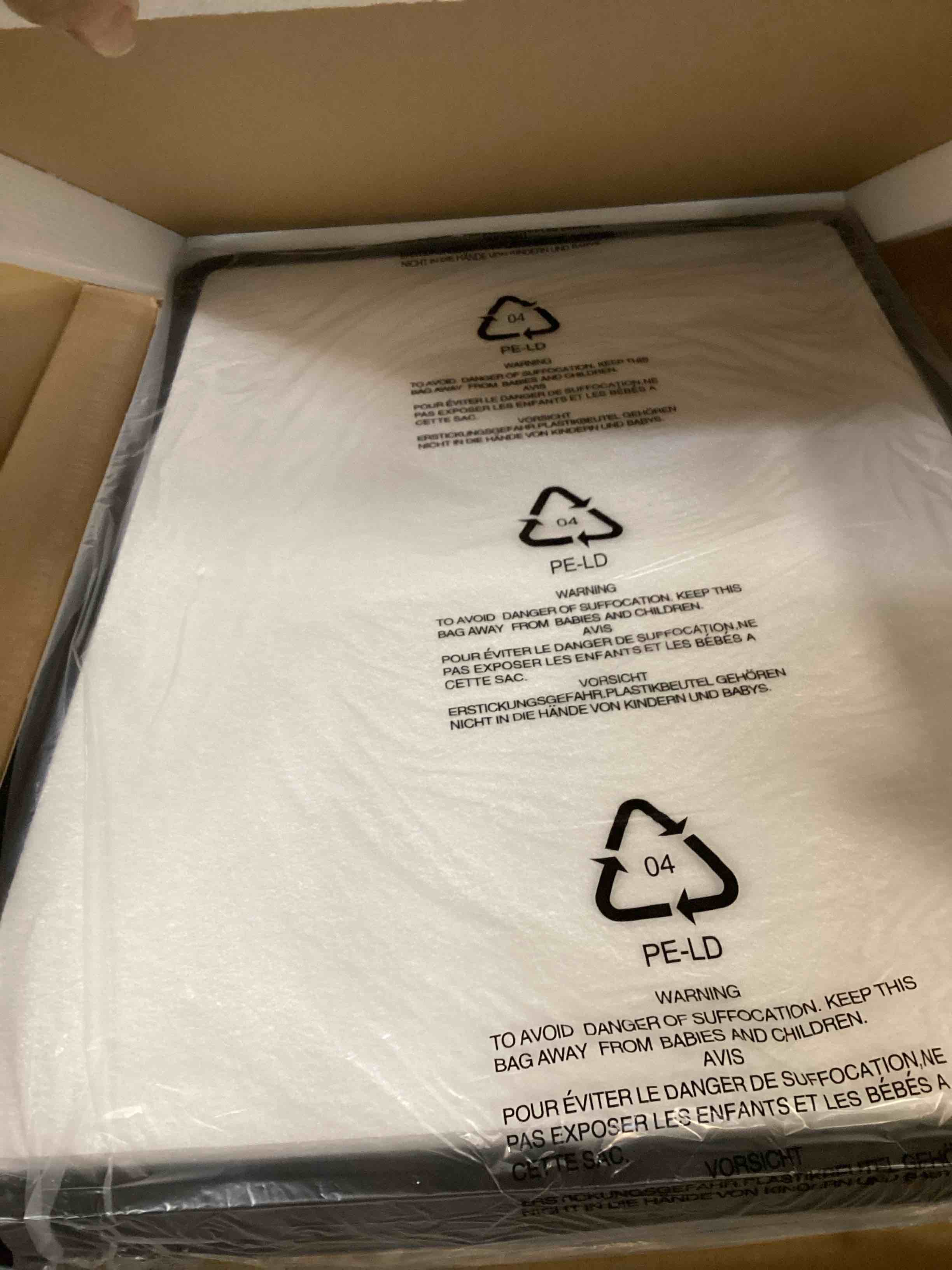 https://s3.amazonaws.com/lotting-images-prod/bidfta/GRN4257679_1745424593044.jpeg