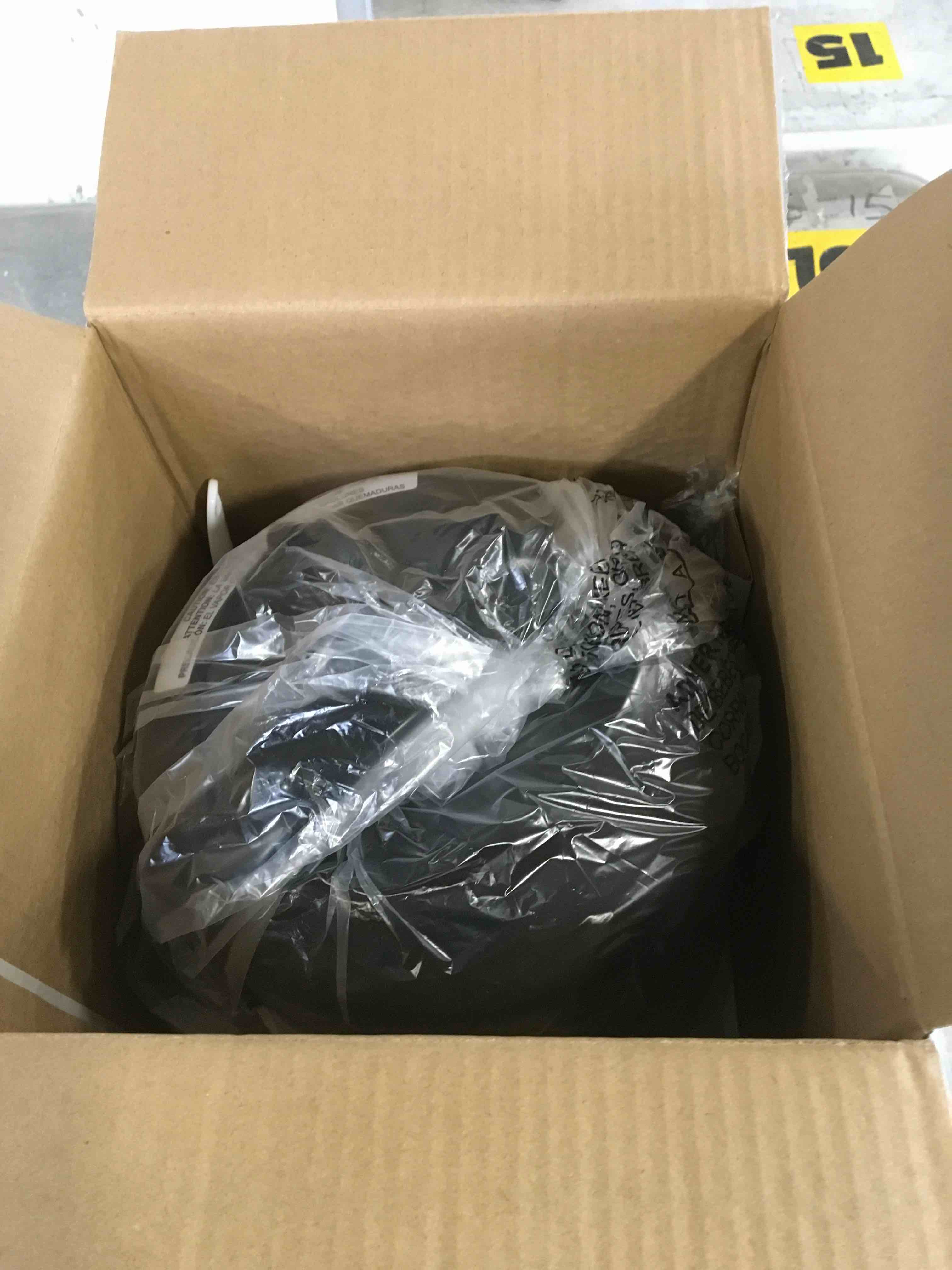 https://s3.amazonaws.com/lotting-images-prod/bidfta/GRN4257730_1745439210225.jpeg