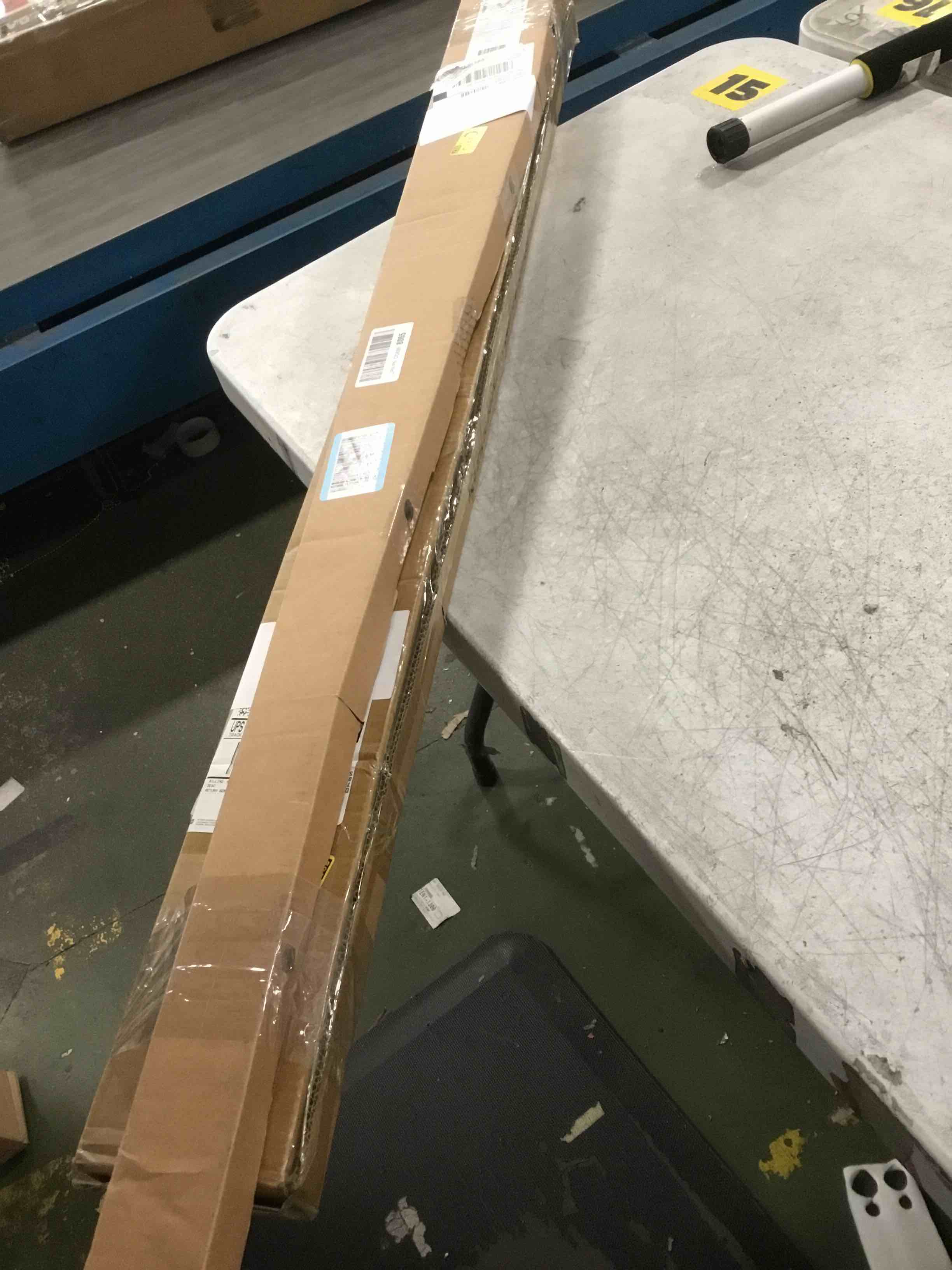 https://s3.amazonaws.com/lotting-images-prod/bidfta/GRN4258002_1747073054326.jpeg