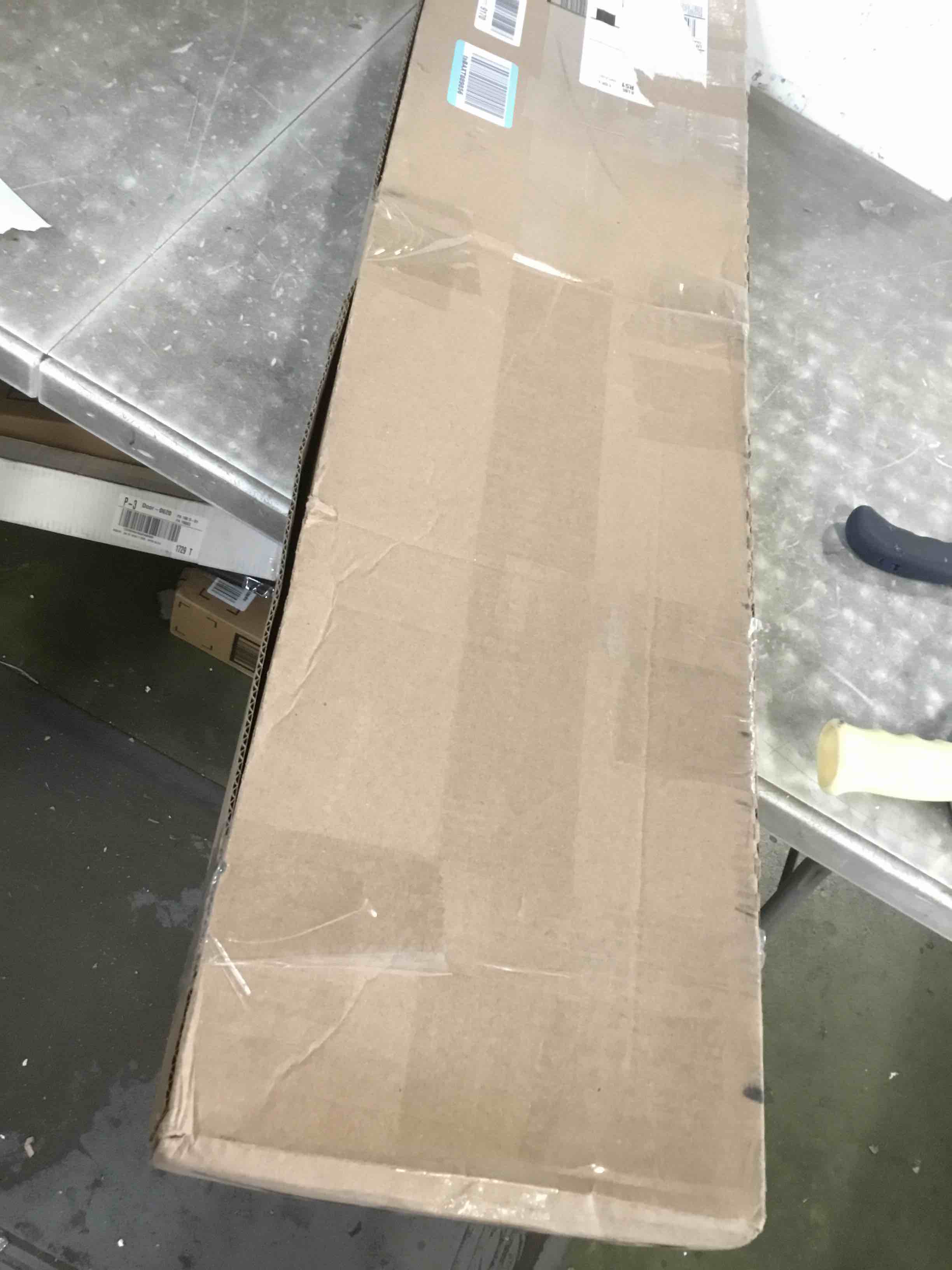 https://s3.amazonaws.com/lotting-images-prod/bidfta/GRN4258245_1747164624683.jpeg