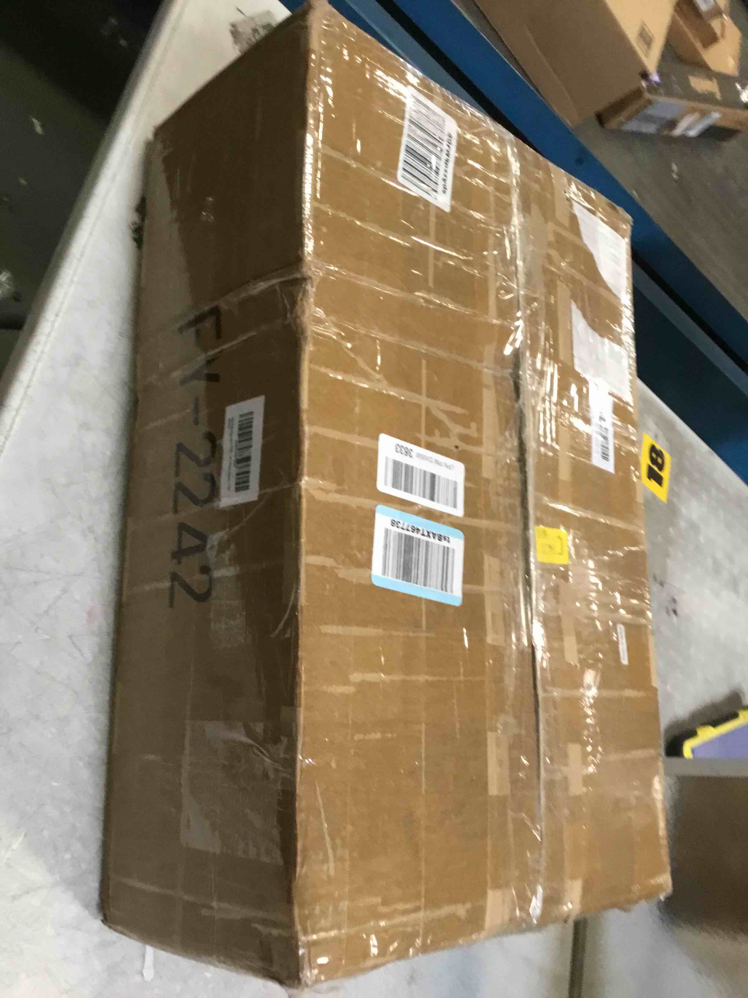 https://s3.amazonaws.com/lotting-images-prod/bidfta/GRN4258506_1747251917569.jpeg