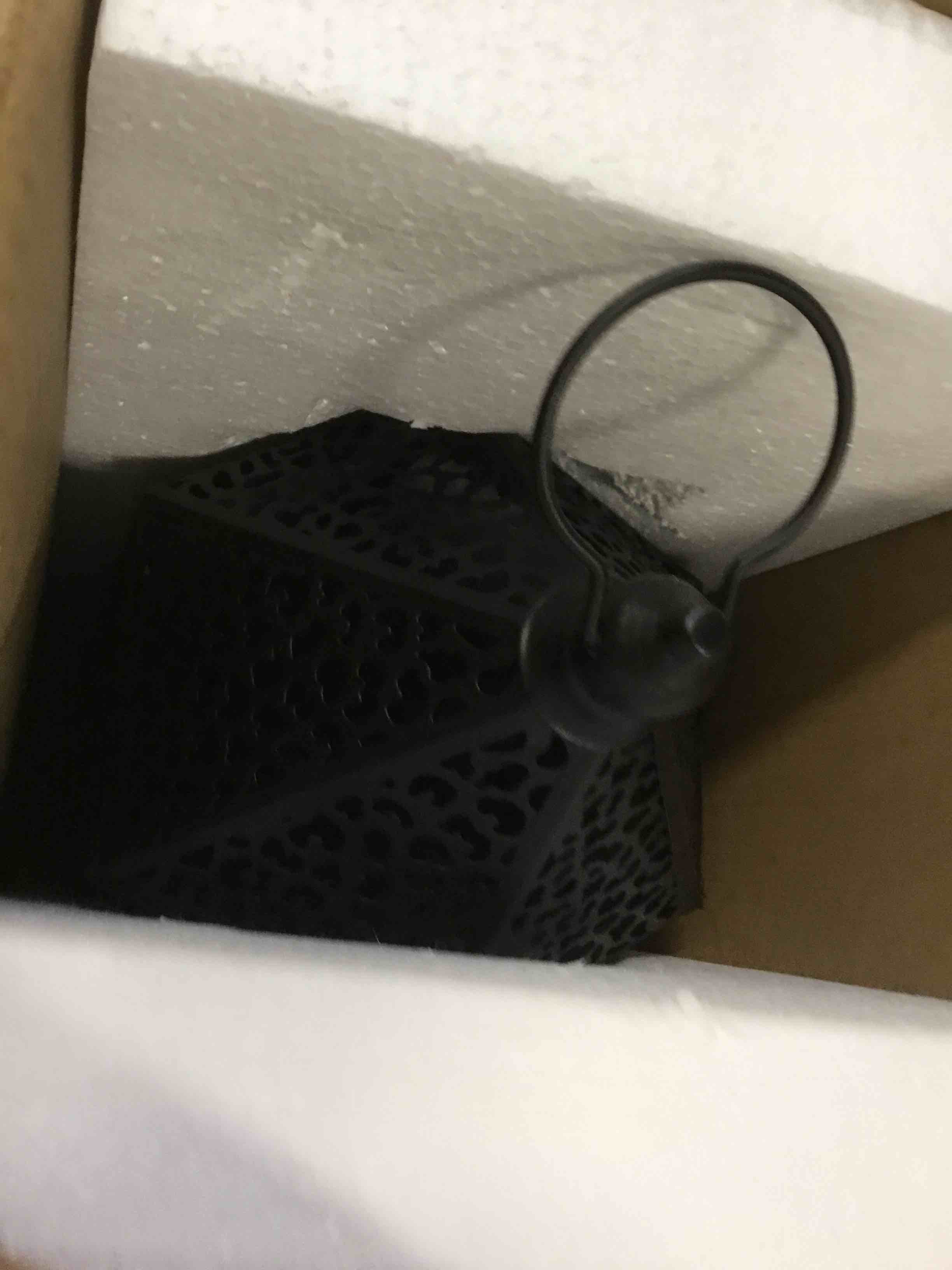 https://s3.amazonaws.com/lotting-images-prod/bidfta/GRN4258707_1747334656533.jpeg
