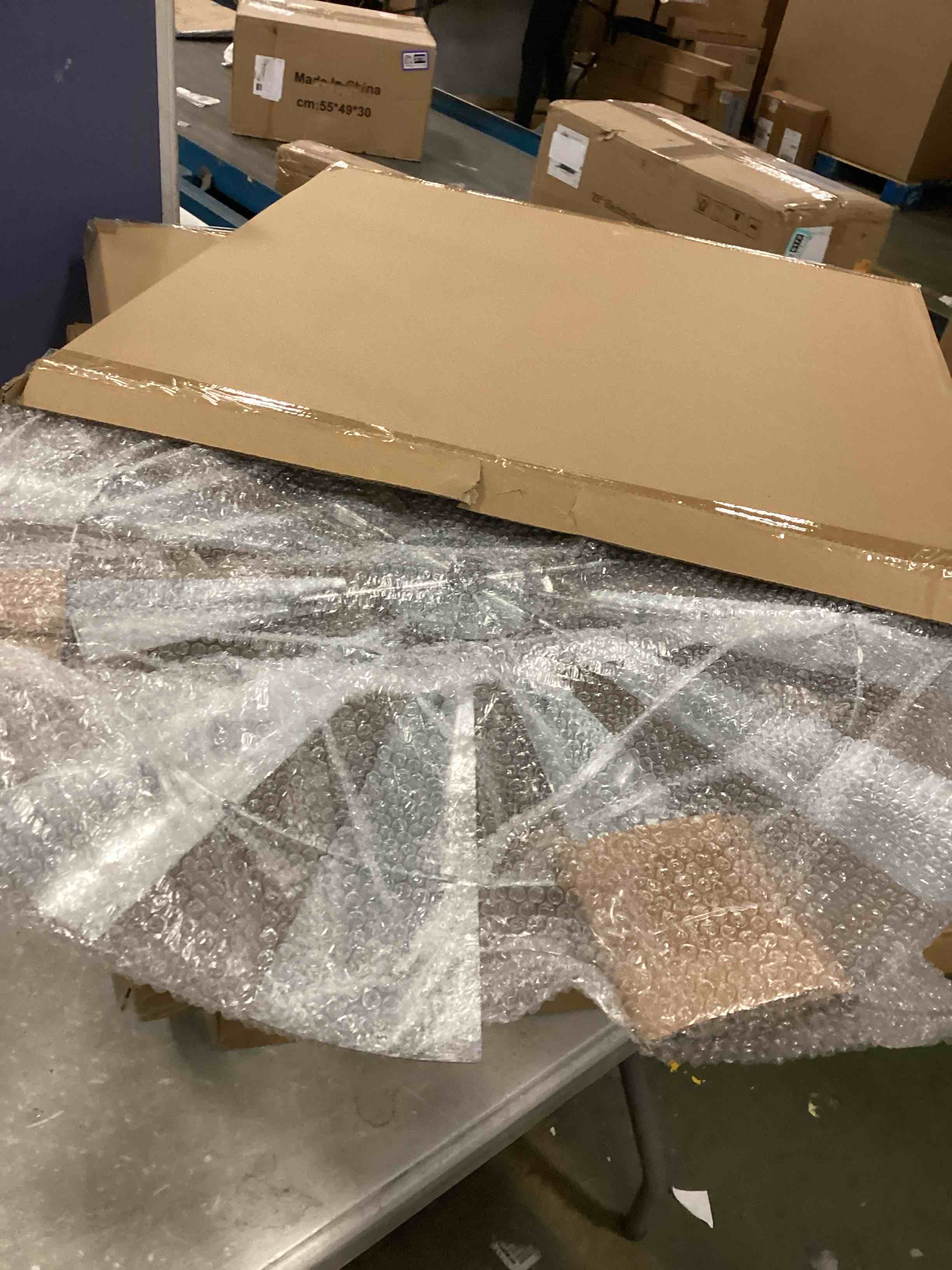 https://s3.amazonaws.com/lotting-images-prod/bidfta/GRN4258985_1738334410414.jpeg