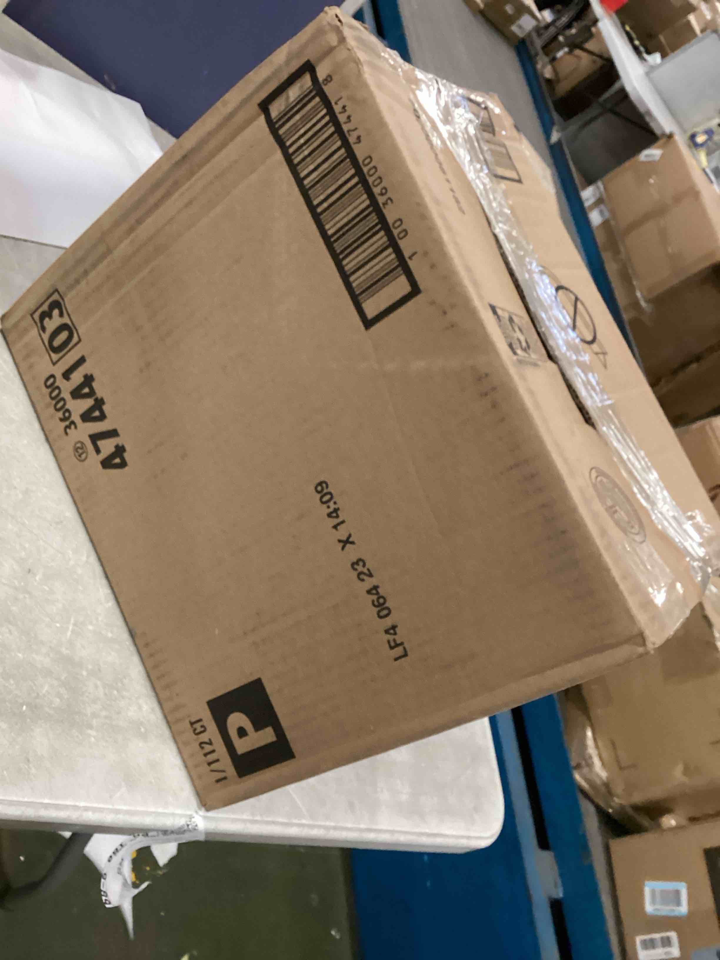 https://s3.amazonaws.com/lotting-images-prod/bidfta/GRN4259043_1738342429381.jpeg