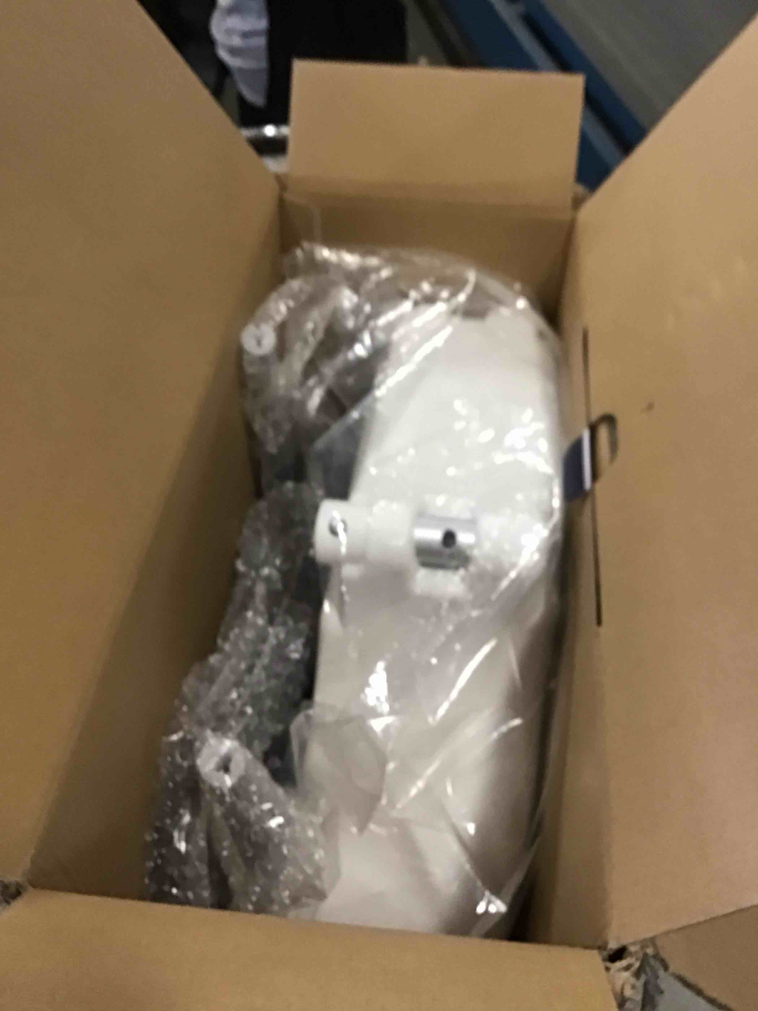 https://s3.amazonaws.com/lotting-images-prod/bidfta/GRN4259592_1744038167756.jpeg