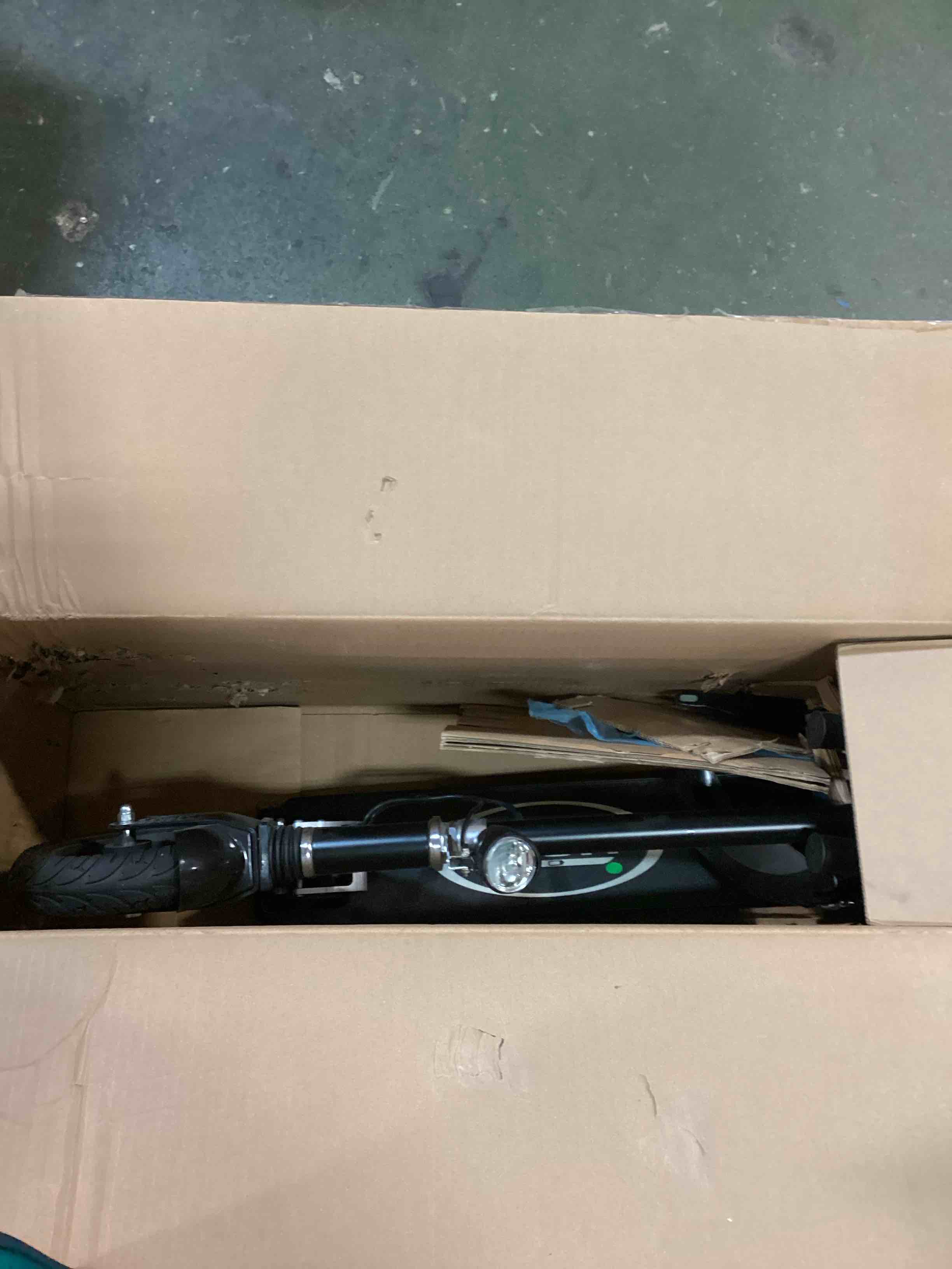 https://s3.amazonaws.com/lotting-images-prod/bidfta/GRN4261839_1751026500777.jpeg