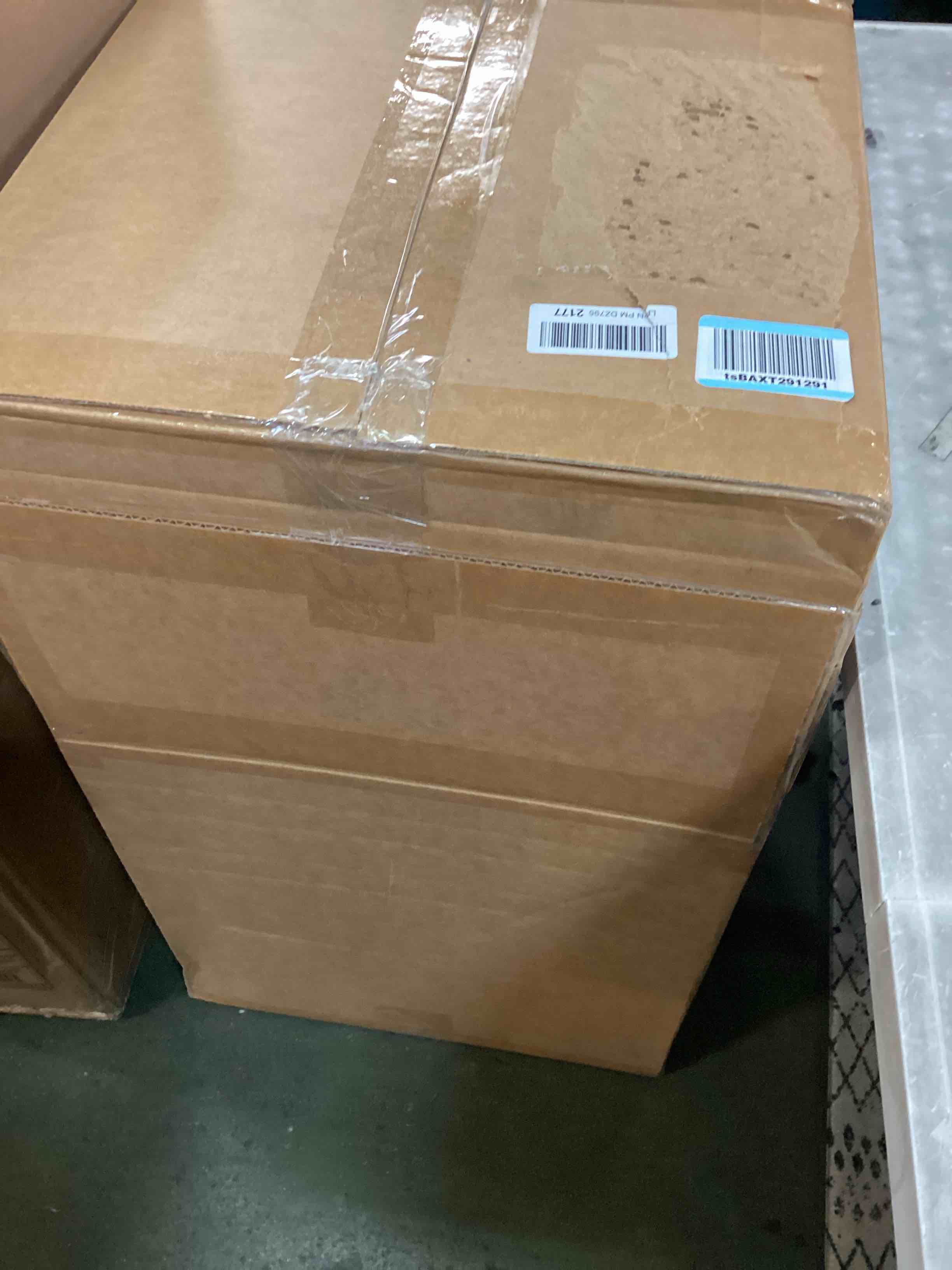 https://s3.amazonaws.com/lotting-images-prod/bidfta/GRN4261855_1751029443383.jpeg