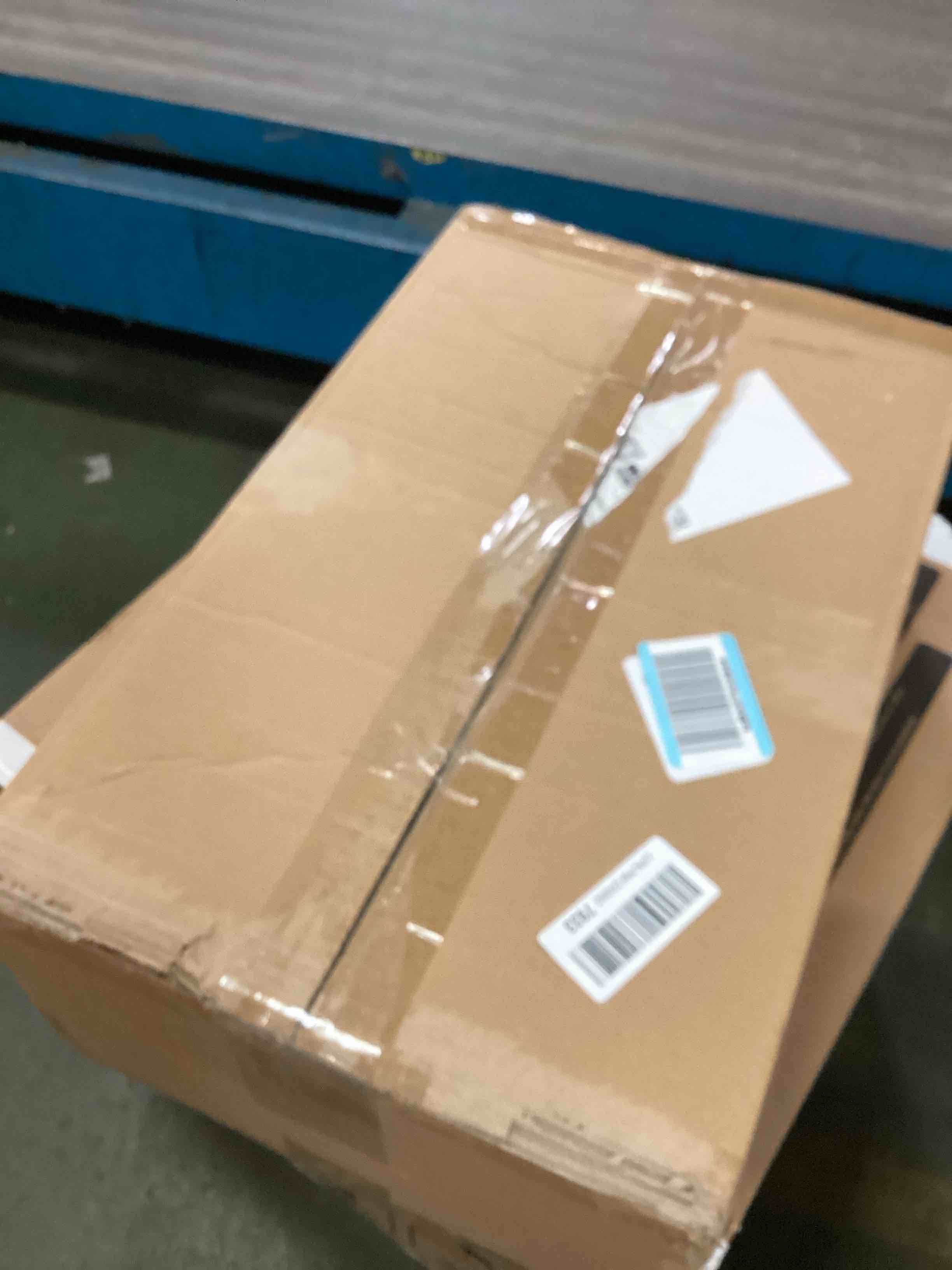 https://s3.amazonaws.com/lotting-images-prod/bidfta/GRN4261880_1751031280565.jpeg