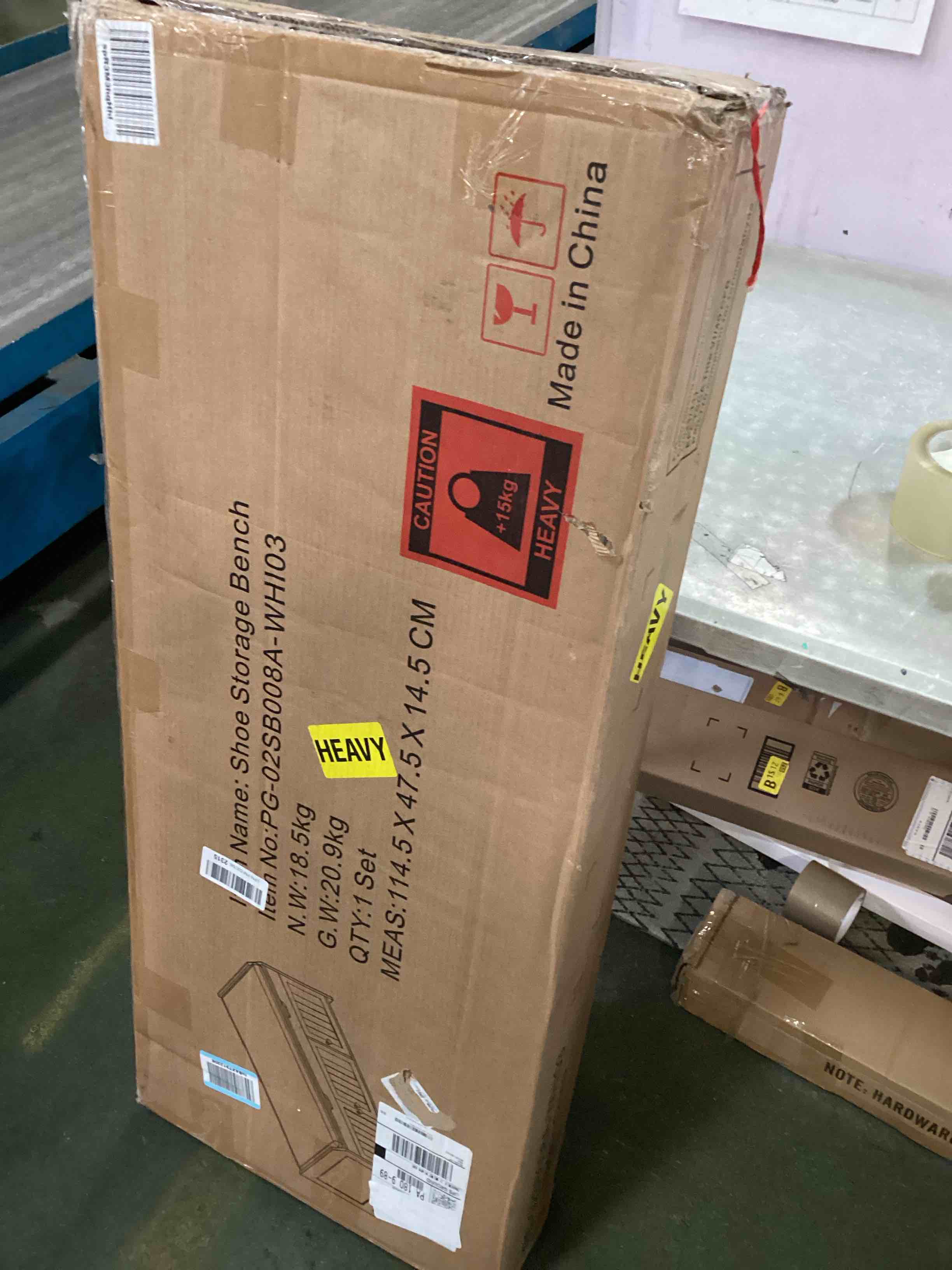 https://s3.amazonaws.com/lotting-images-prod/bidfta/GRN4261940_1751038209752.jpeg