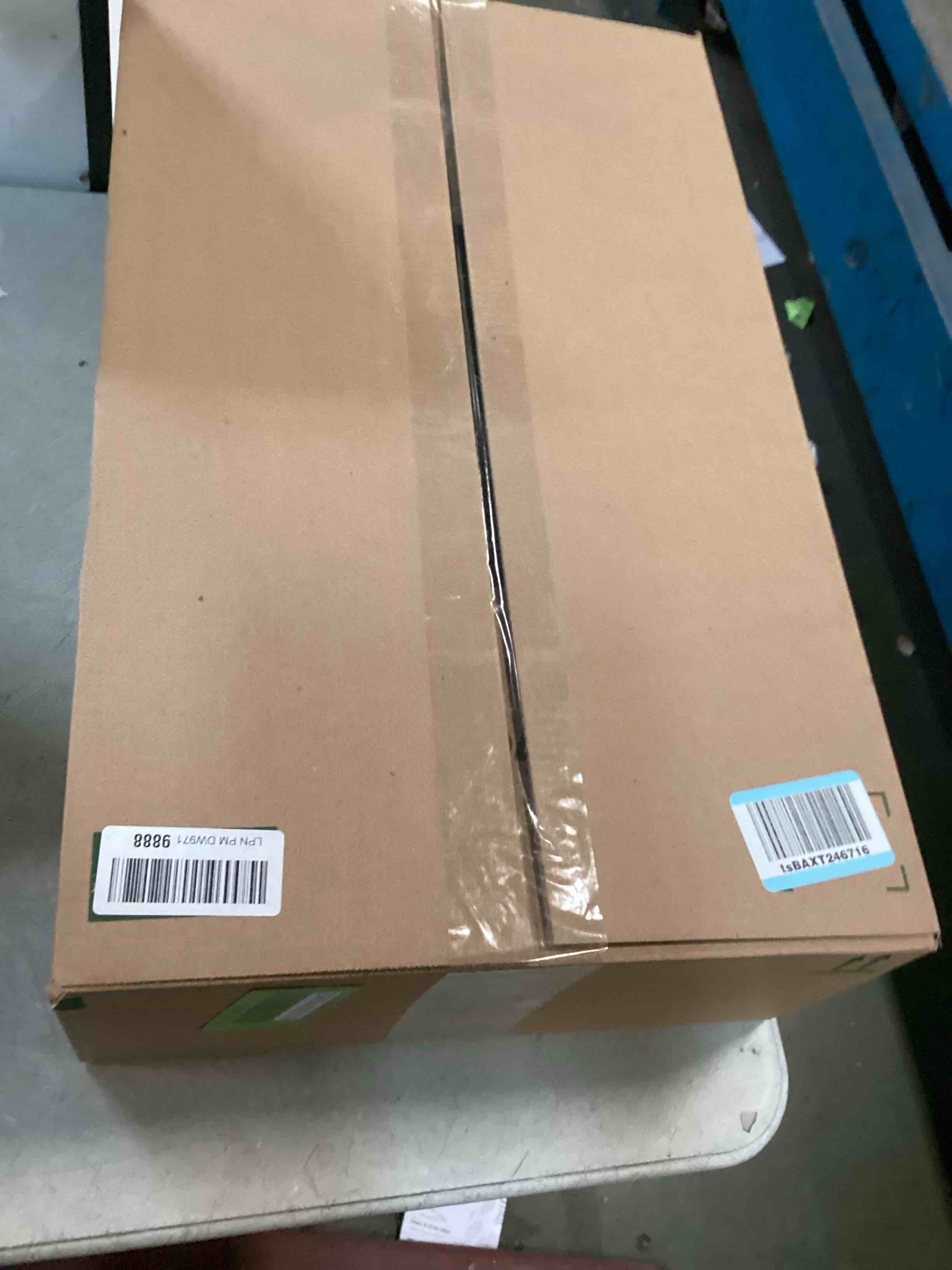 https://s3.amazonaws.com/lotting-images-prod/bidfta/GRN4262159_1744827609155.jpeg