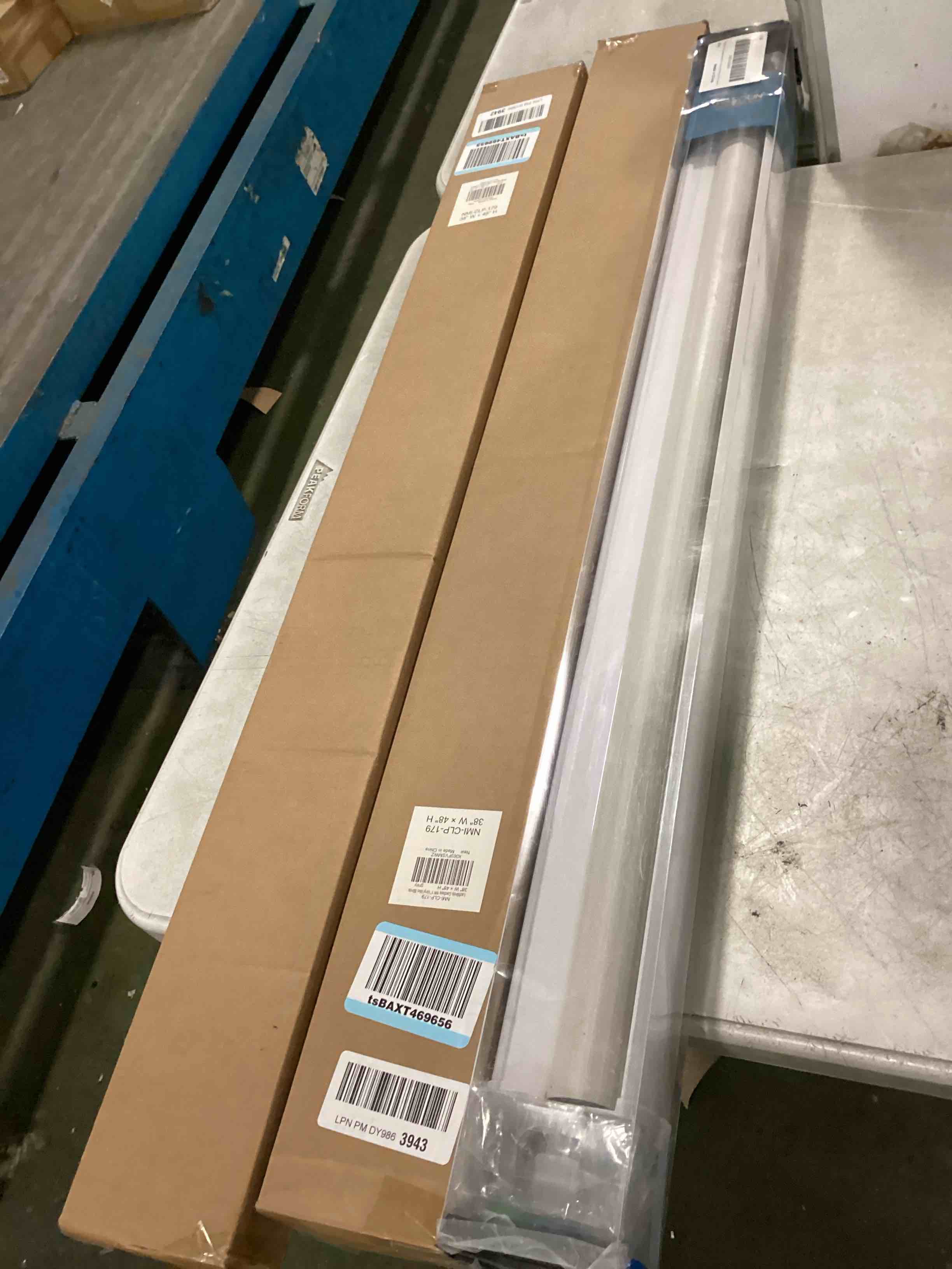 https://s3.amazonaws.com/lotting-images-prod/bidfta/GRN4262978_1749905700648.jpeg