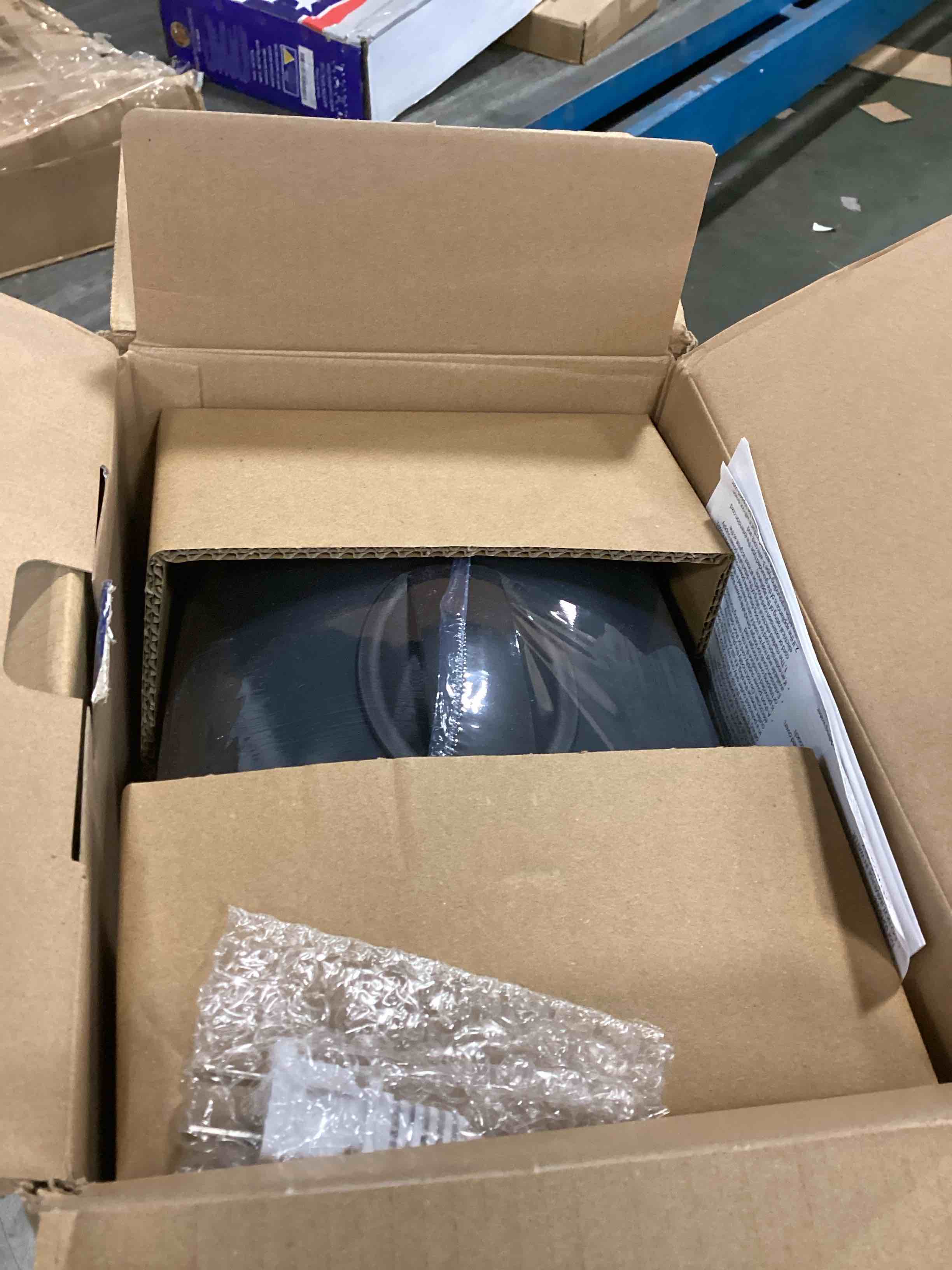 https://s3.amazonaws.com/lotting-images-prod/bidfta/GRN4263015_1749910482176.jpeg