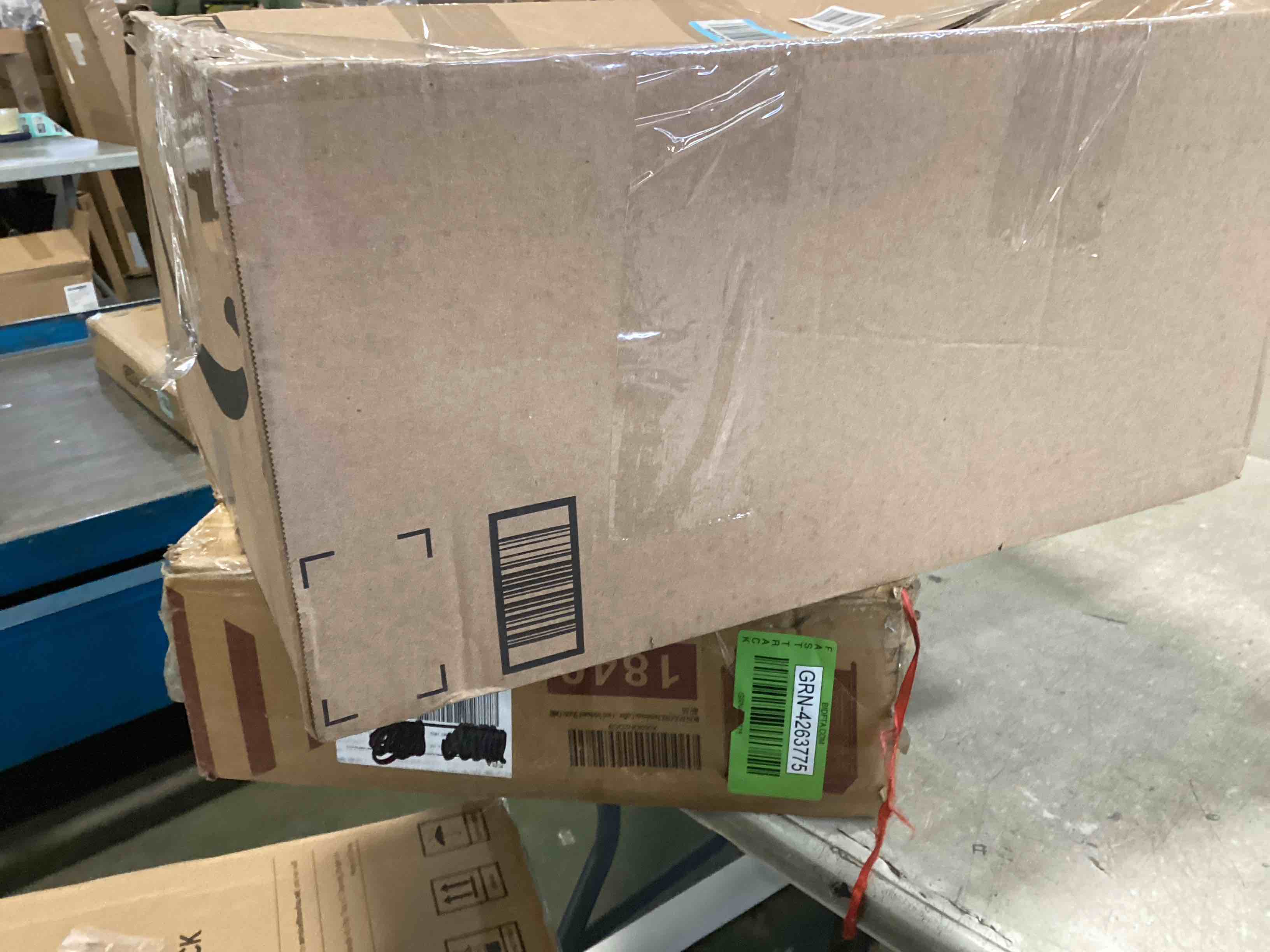 https://s3.amazonaws.com/lotting-images-prod/bidfta/GRN4263787_1748886323215.jpeg