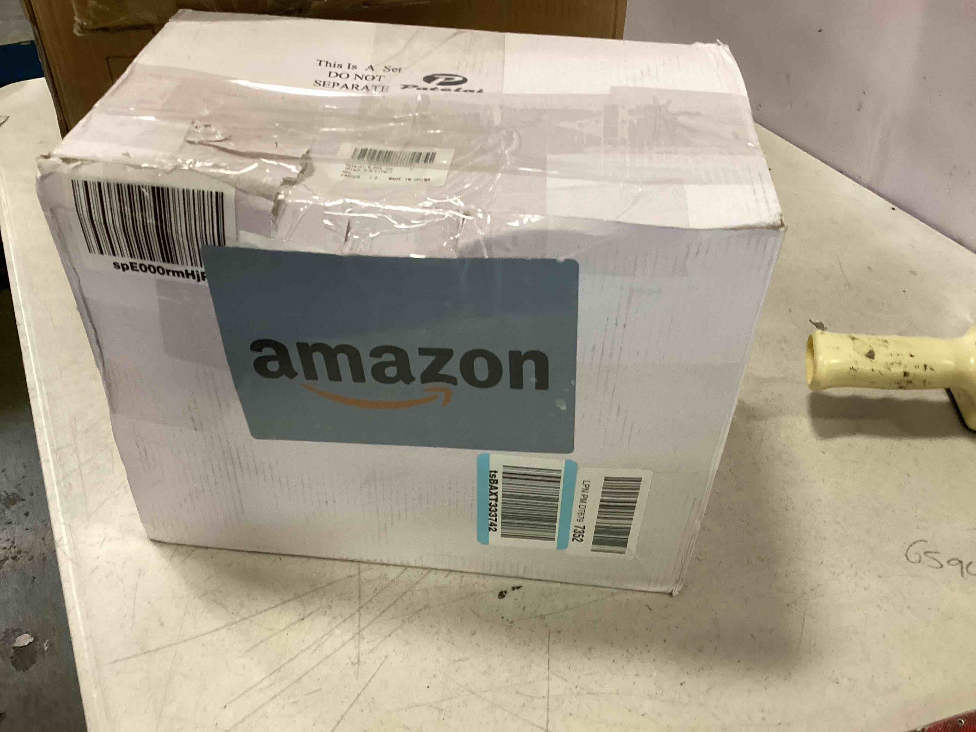 https://s3.amazonaws.com/lotting-images-prod/bidfta/GRN4264573_1749224966443.jpeg