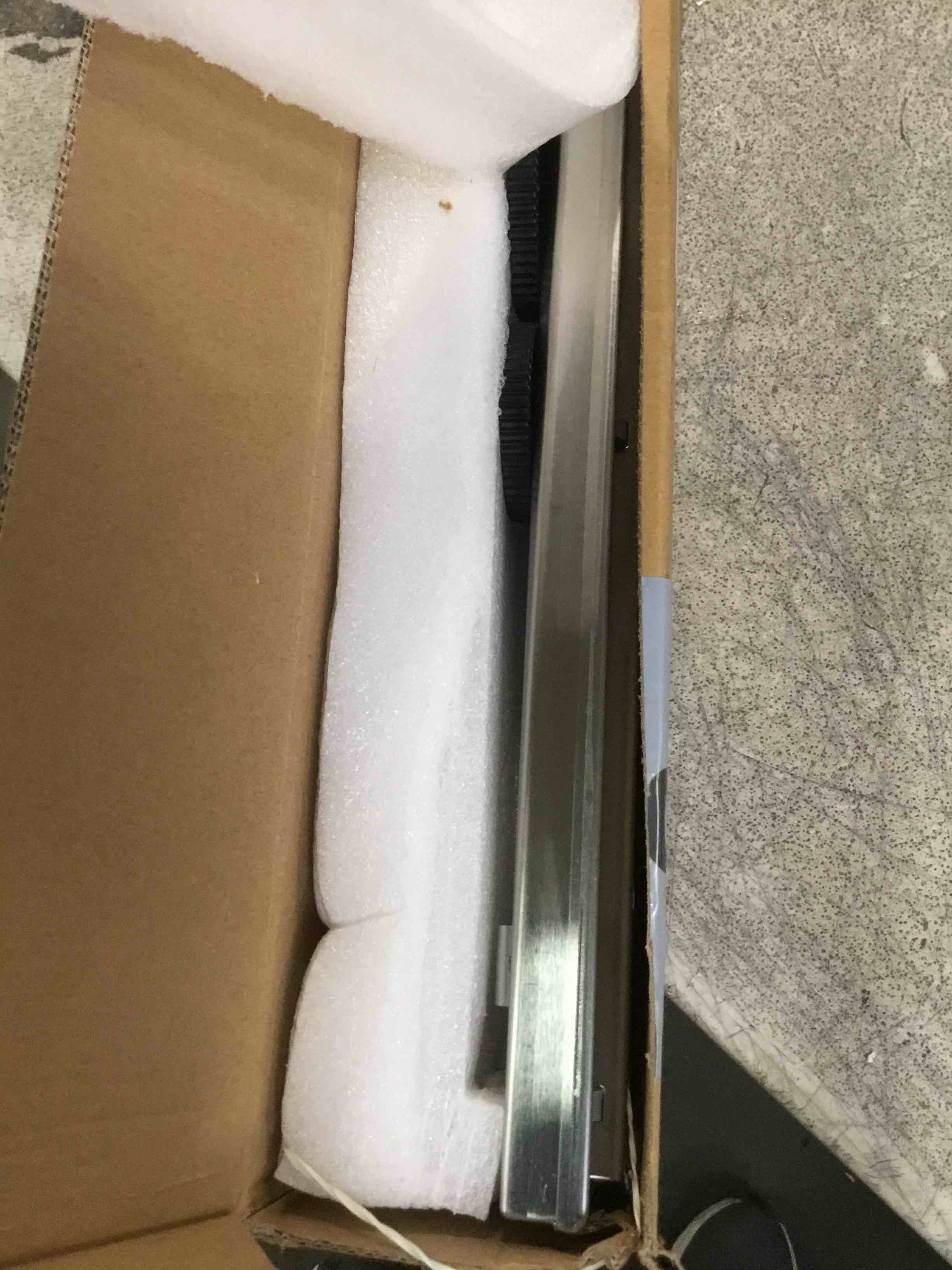 https://s3.amazonaws.com/lotting-images-prod/bidfta/GRN4265101_1738776937265.jpeg