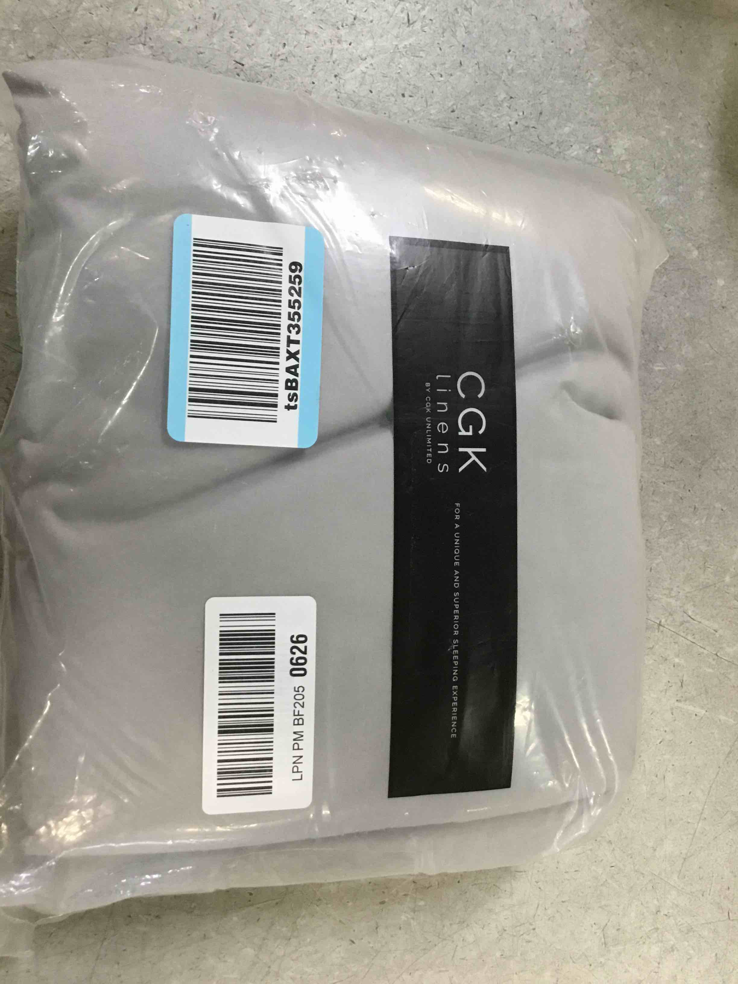 https://s3.amazonaws.com/lotting-images-prod/bidfta/GRN4265326_1738861884877.jpeg