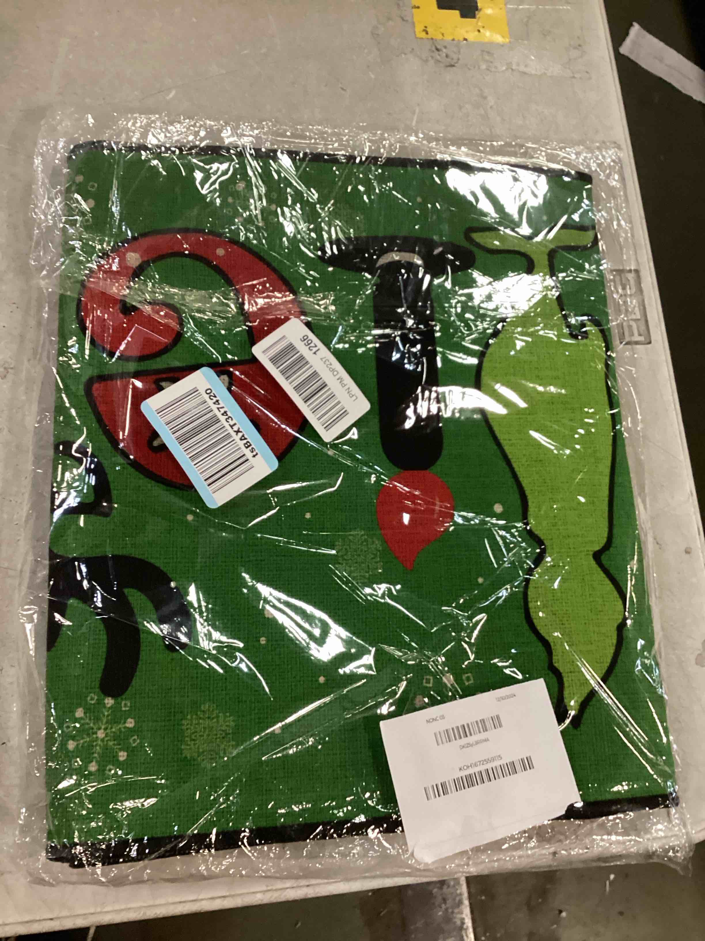 https://s3.amazonaws.com/lotting-images-prod/bidfta/GRN4265424_1738875489535.jpeg