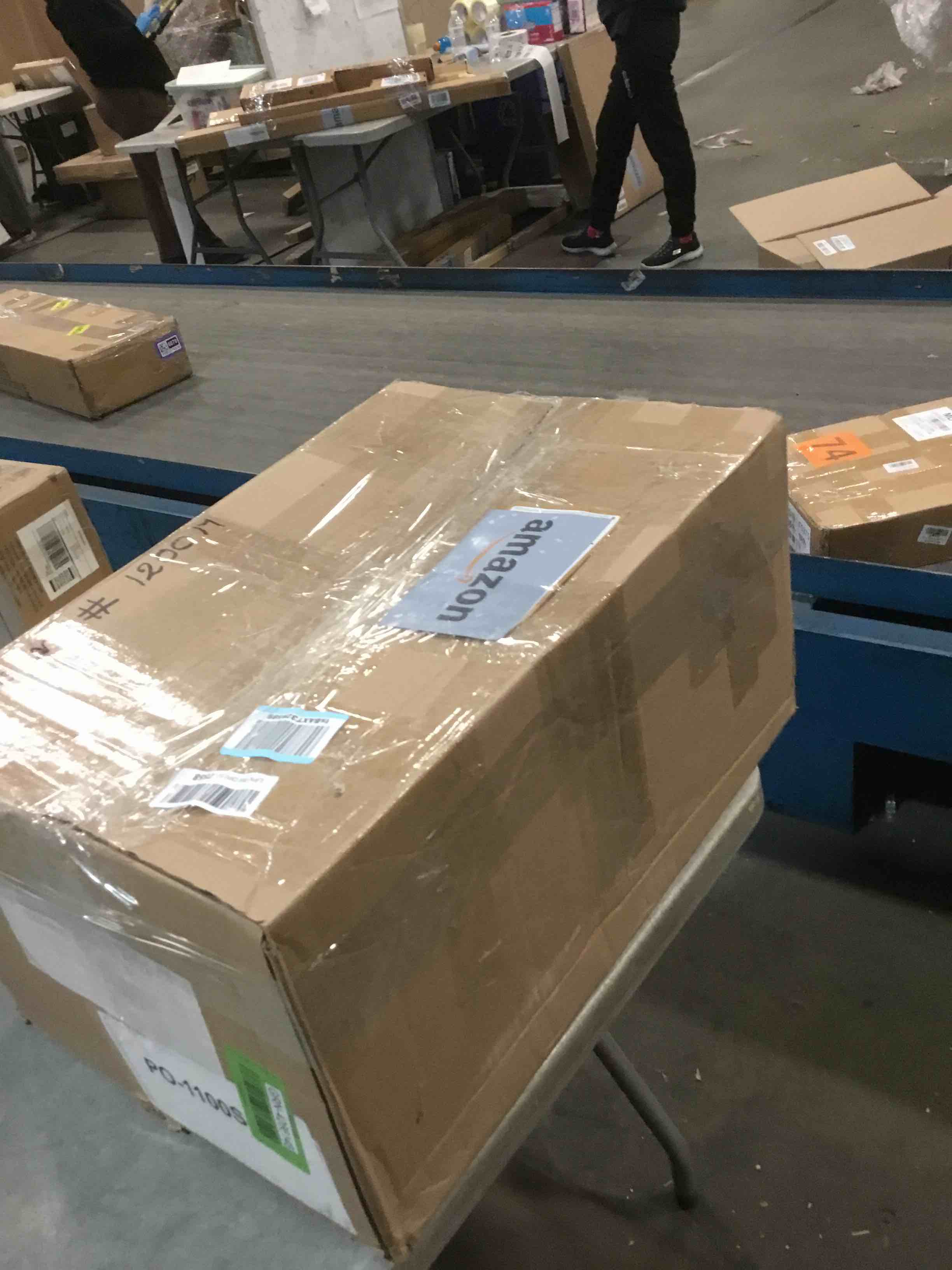 https://s3.amazonaws.com/lotting-images-prod/bidfta/GRN4266146_1739384840965.jpeg