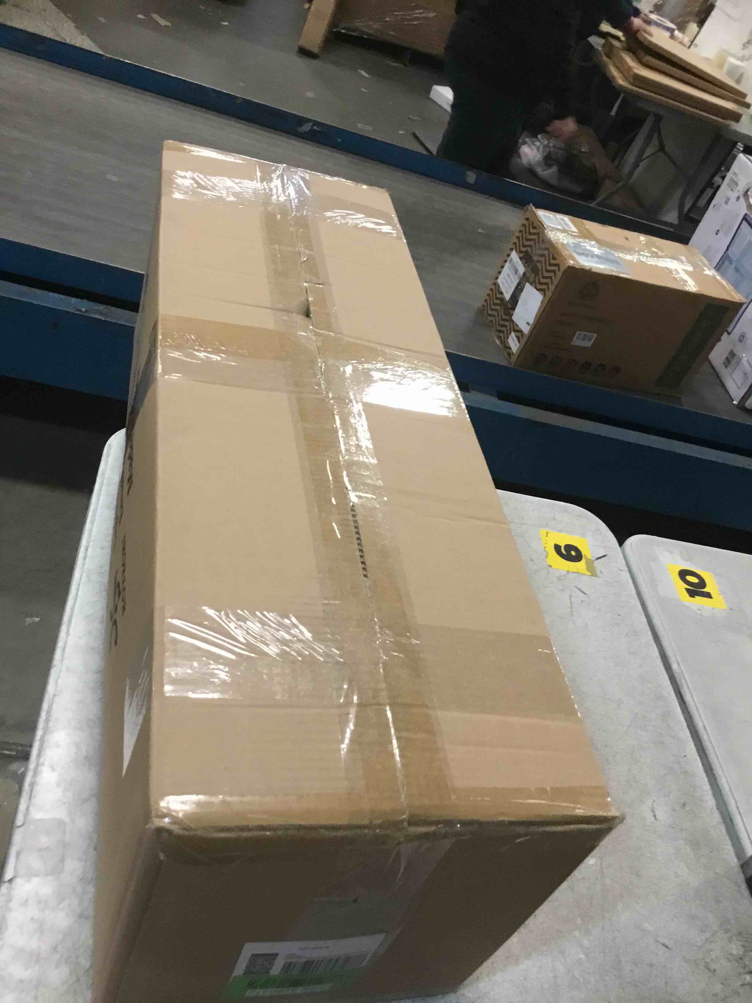 https://s3.amazonaws.com/lotting-images-prod/bidfta/GRN4266372_1739463113295.jpeg