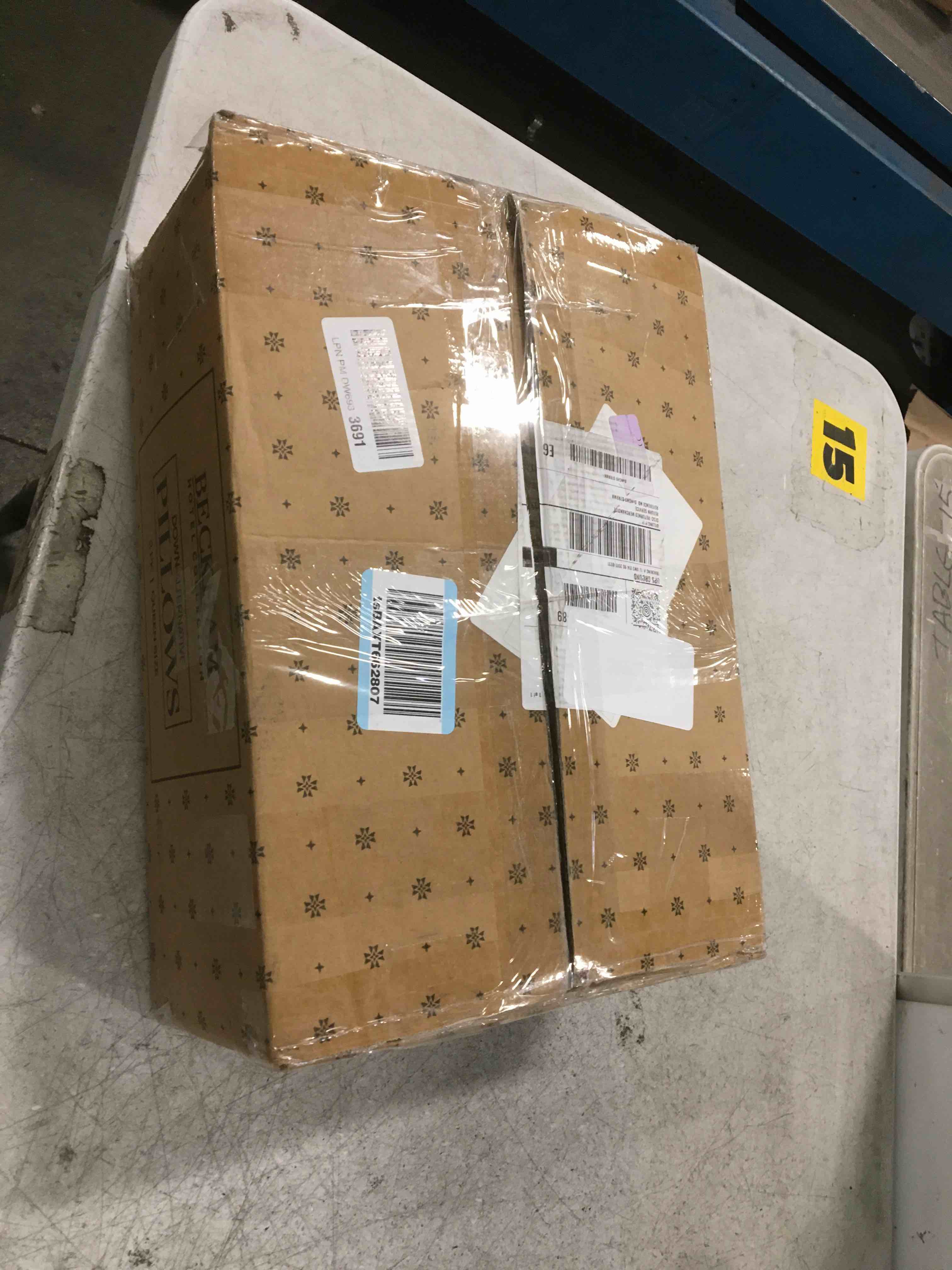 https://s3.amazonaws.com/lotting-images-prod/bidfta/GRN4266804_1743777052914.jpeg