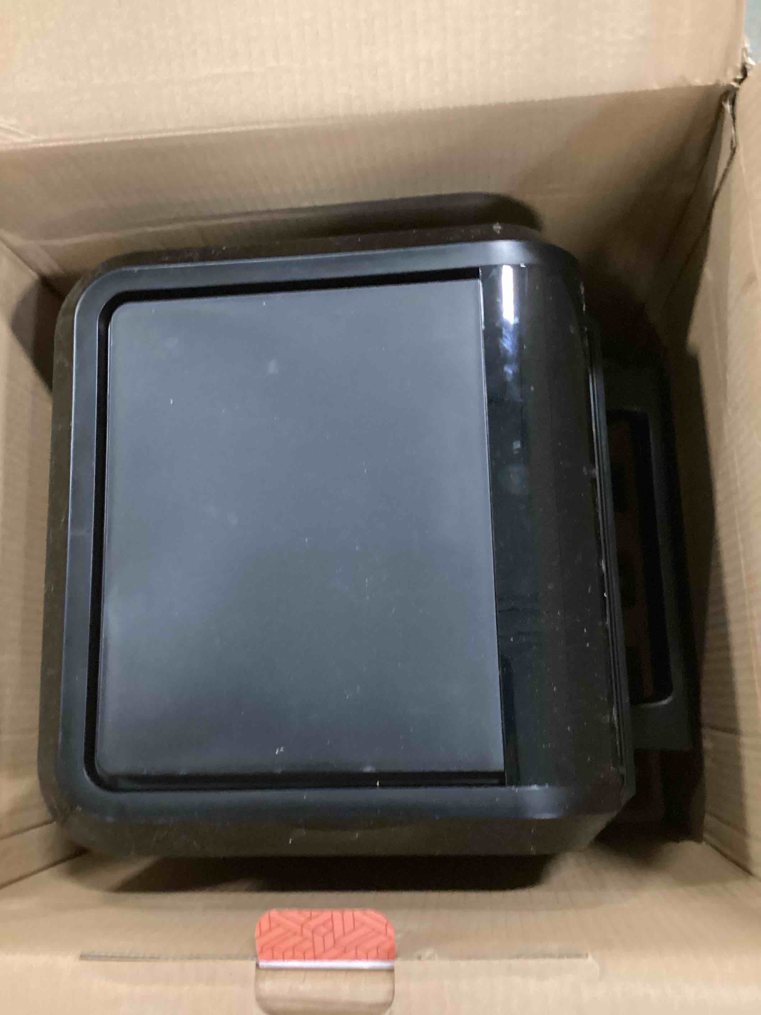 https://s3.amazonaws.com/lotting-images-prod/bidfta/GRN4266858_1743784084767.jpeg