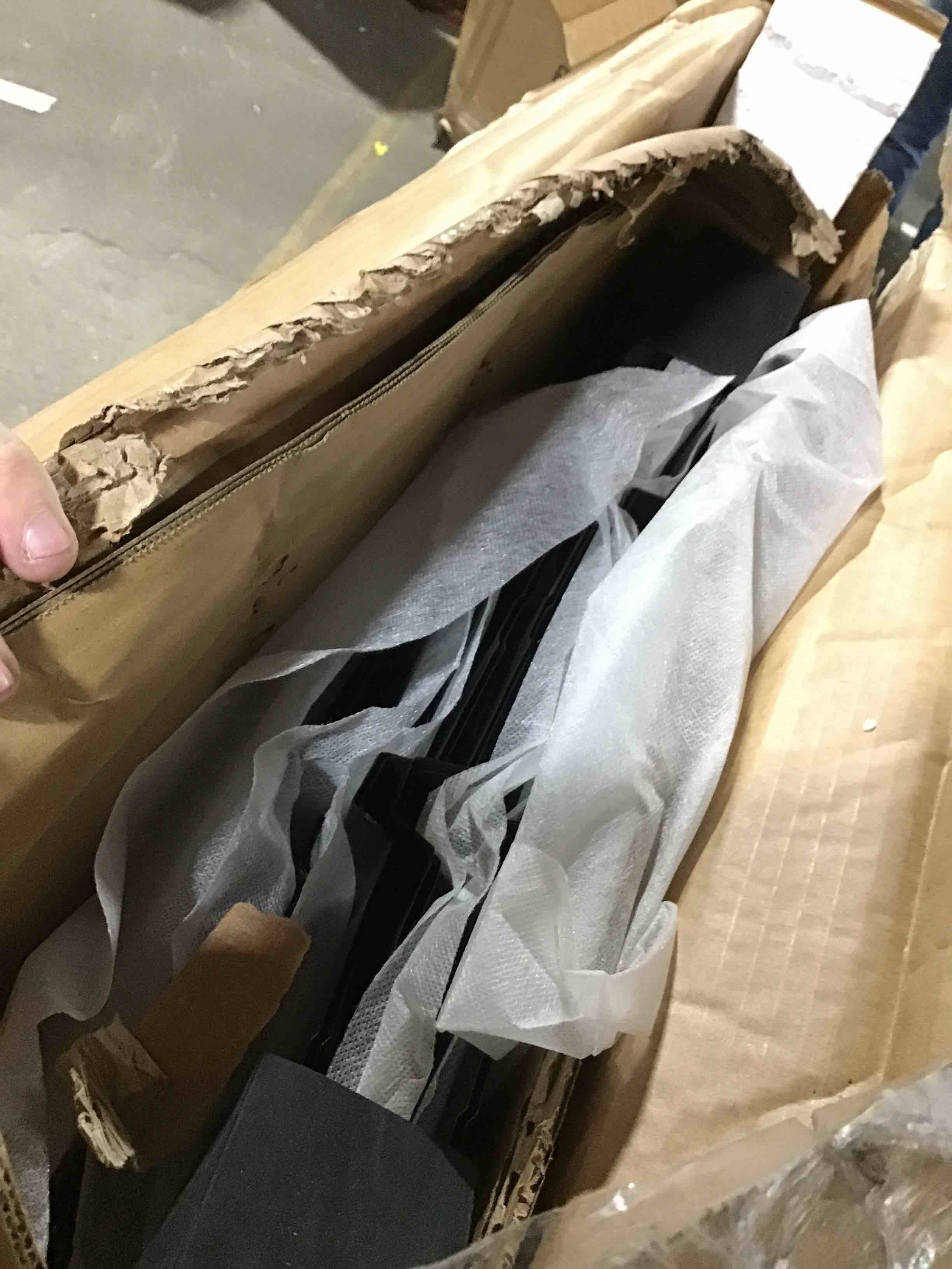 https://s3.amazonaws.com/lotting-images-prod/bidfta/GRN4300936_1685971846206.jpeg