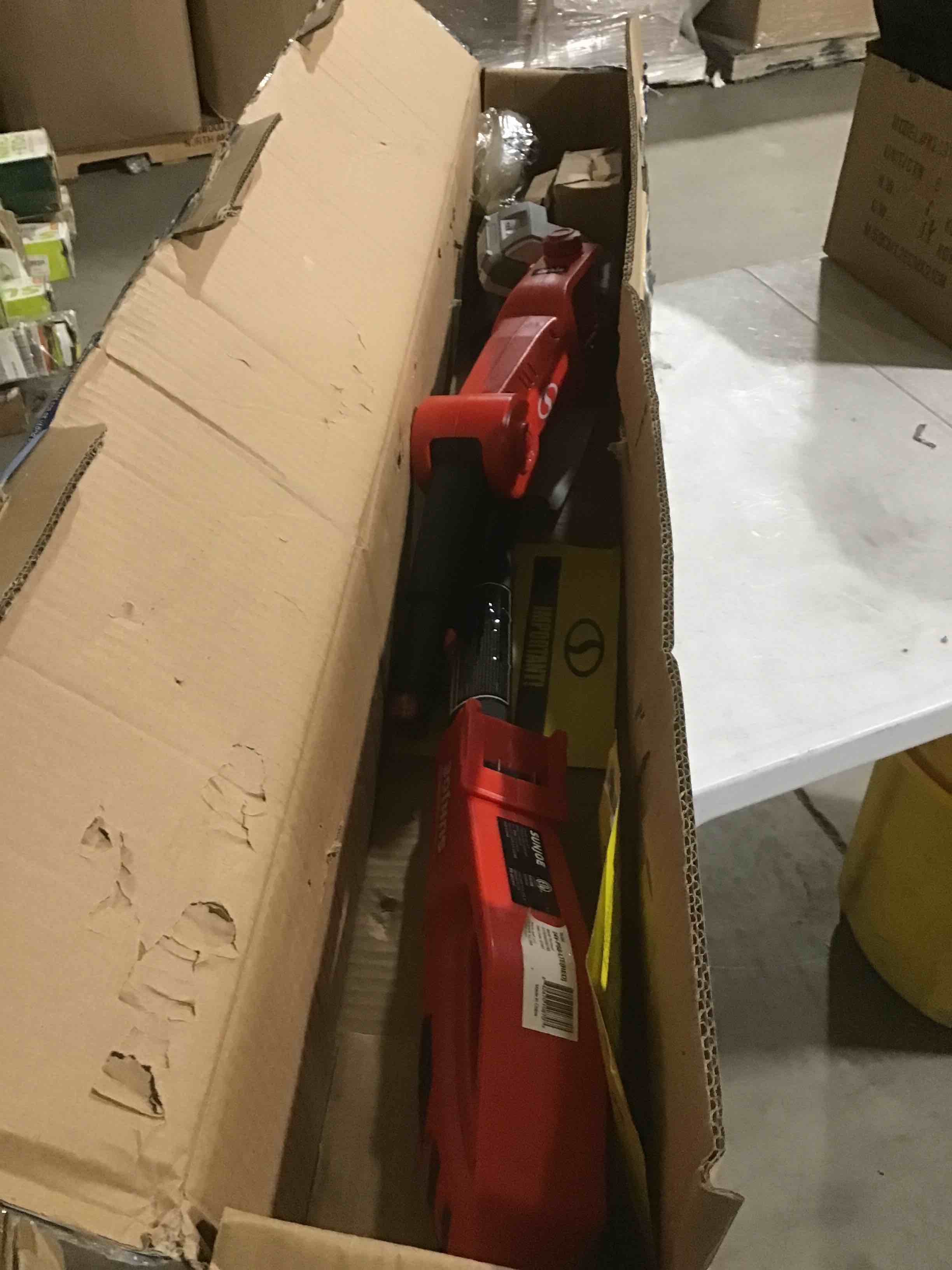 https://s3.amazonaws.com/lotting-images-prod/bidfta/GRN4303085_1680542224491.jpeg