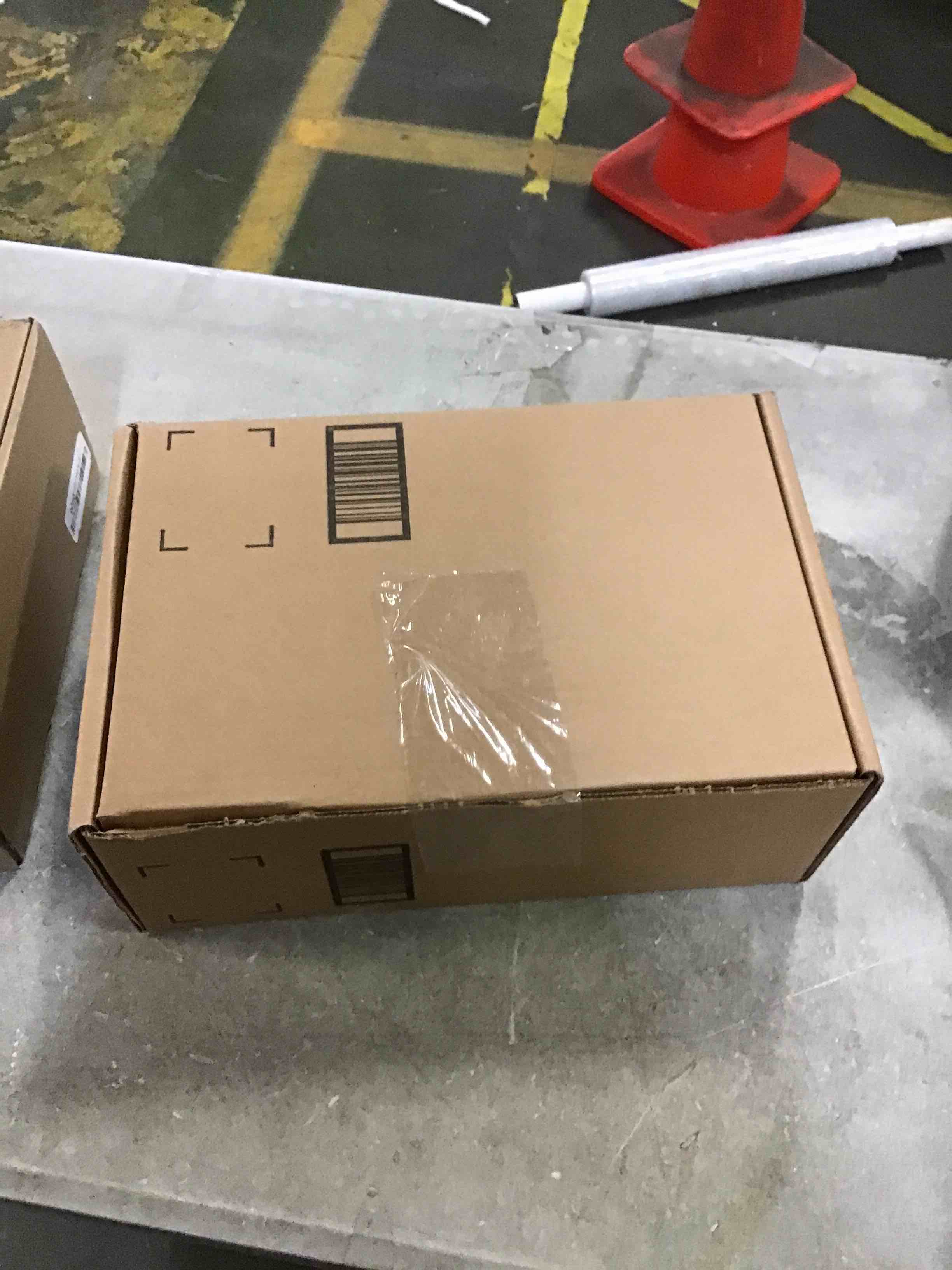 https://s3.amazonaws.com/lotting-images-prod/bidfta/GRN4331167_1675872877161.jpeg