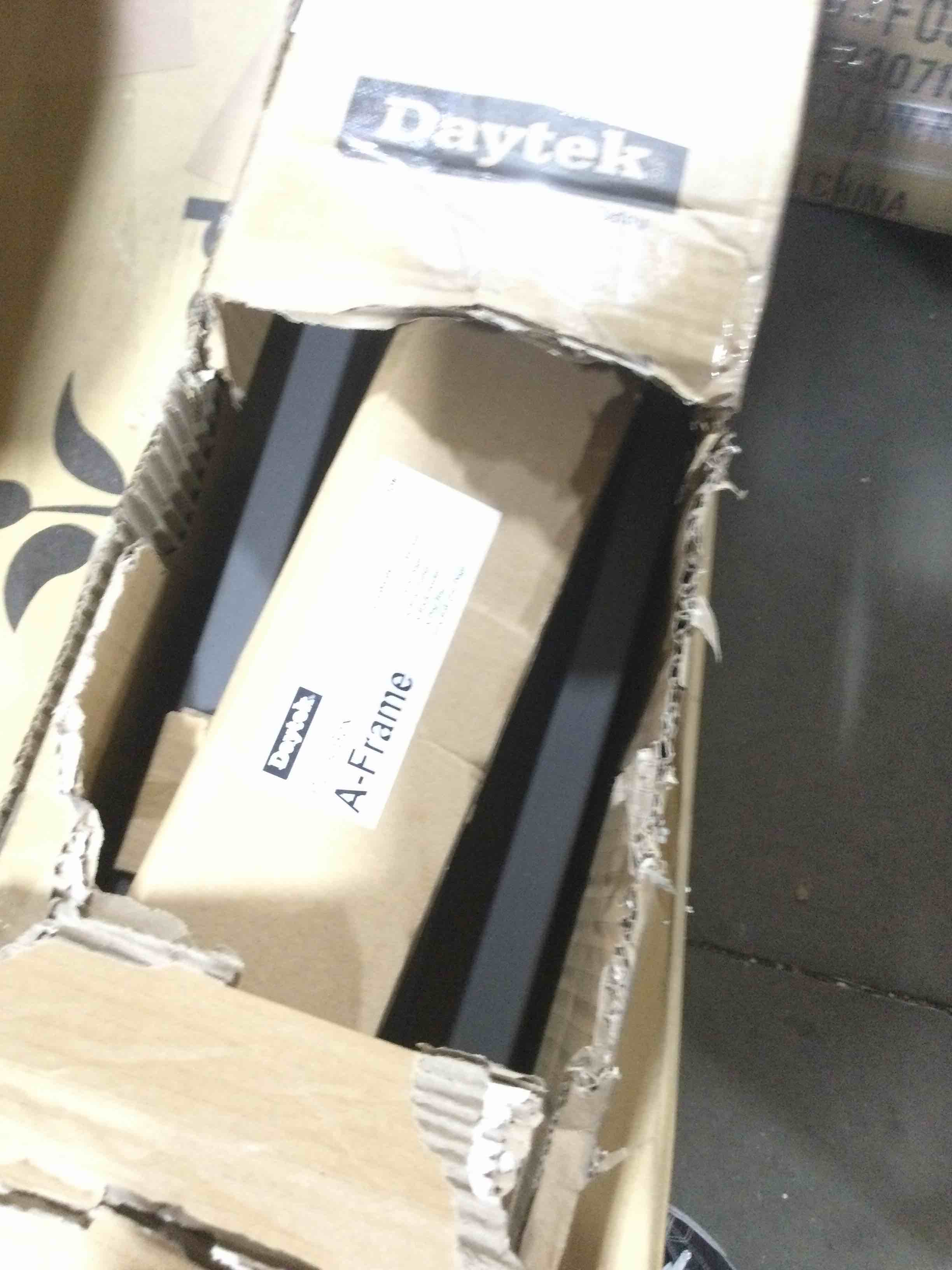 https://s3.amazonaws.com/lotting-images-prod/bidfta/GRN4367693_1697545108144.jpeg