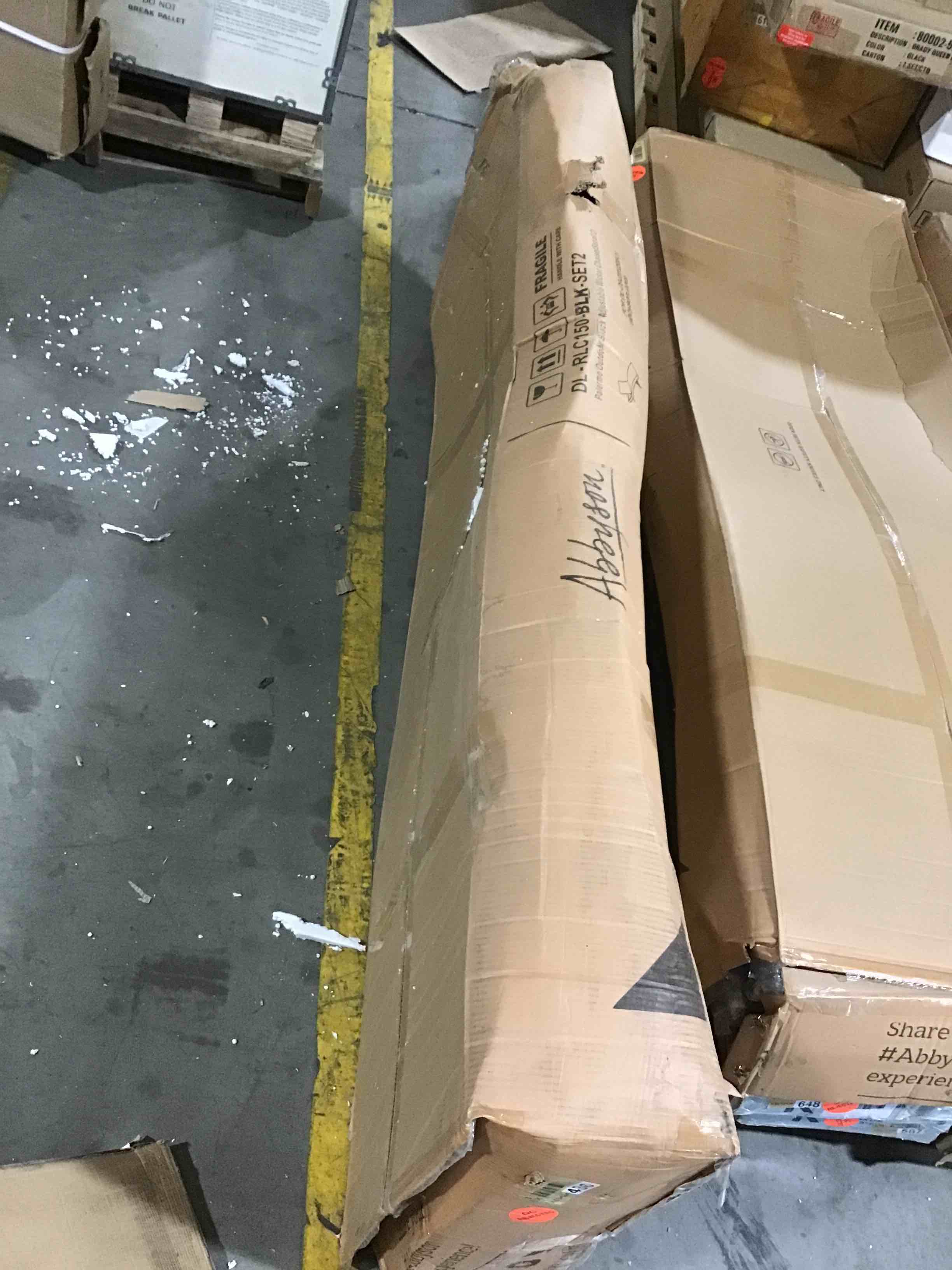 https://s3.amazonaws.com/lotting-images-prod/bidfta/GRN4369935_1681233068789.jpeg