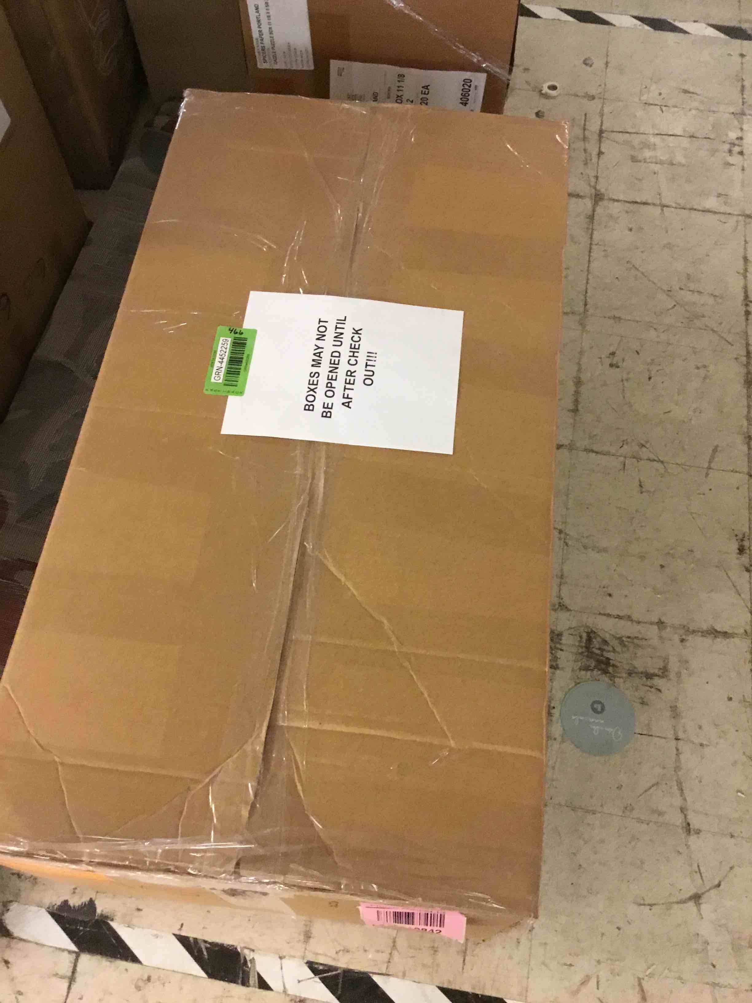 Miscellaneous home goods and more box