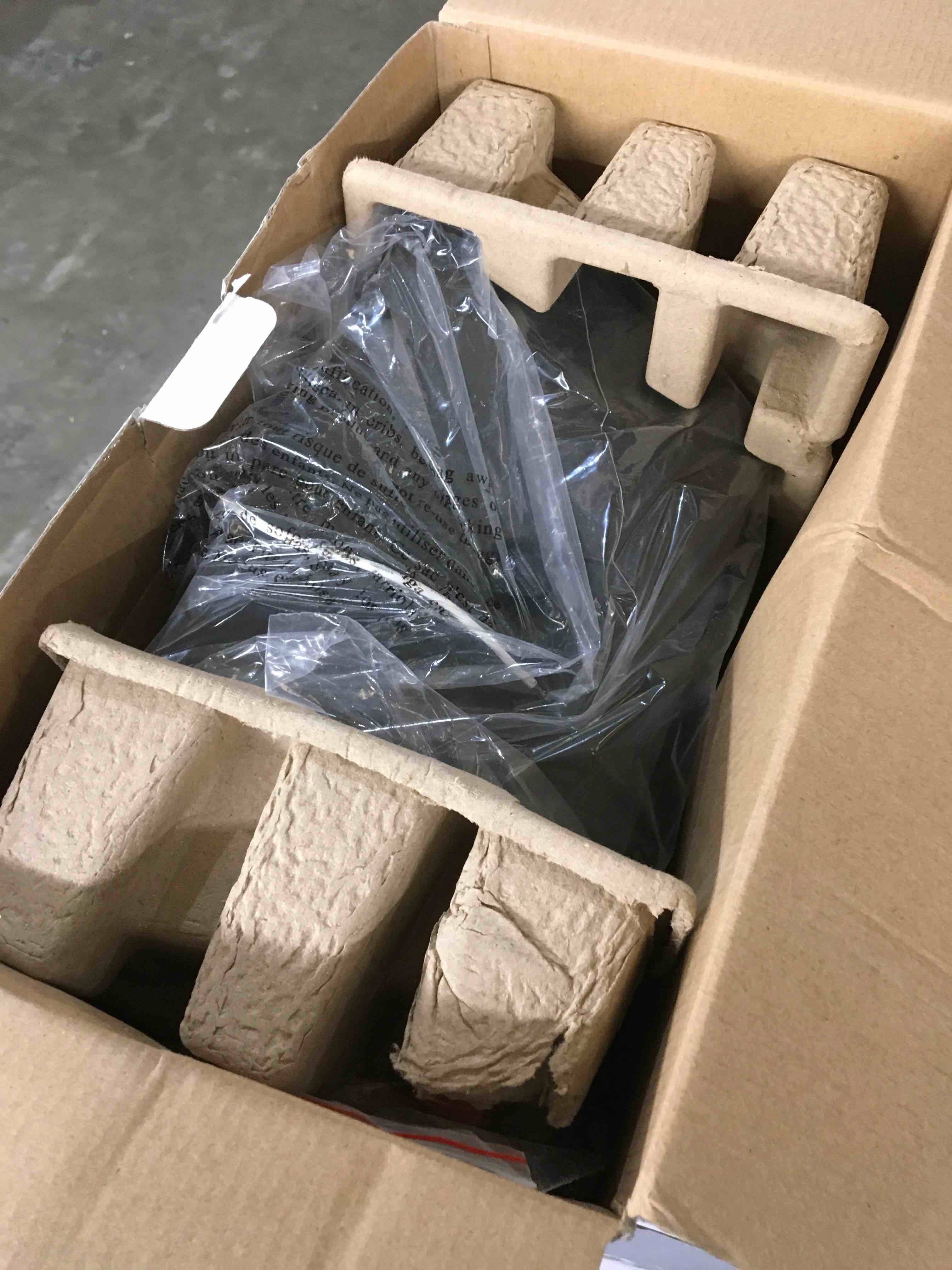 https://s3.amazonaws.com/lotting-images-prod/bidfta/GRN4469395_1690289967235.jpeg
