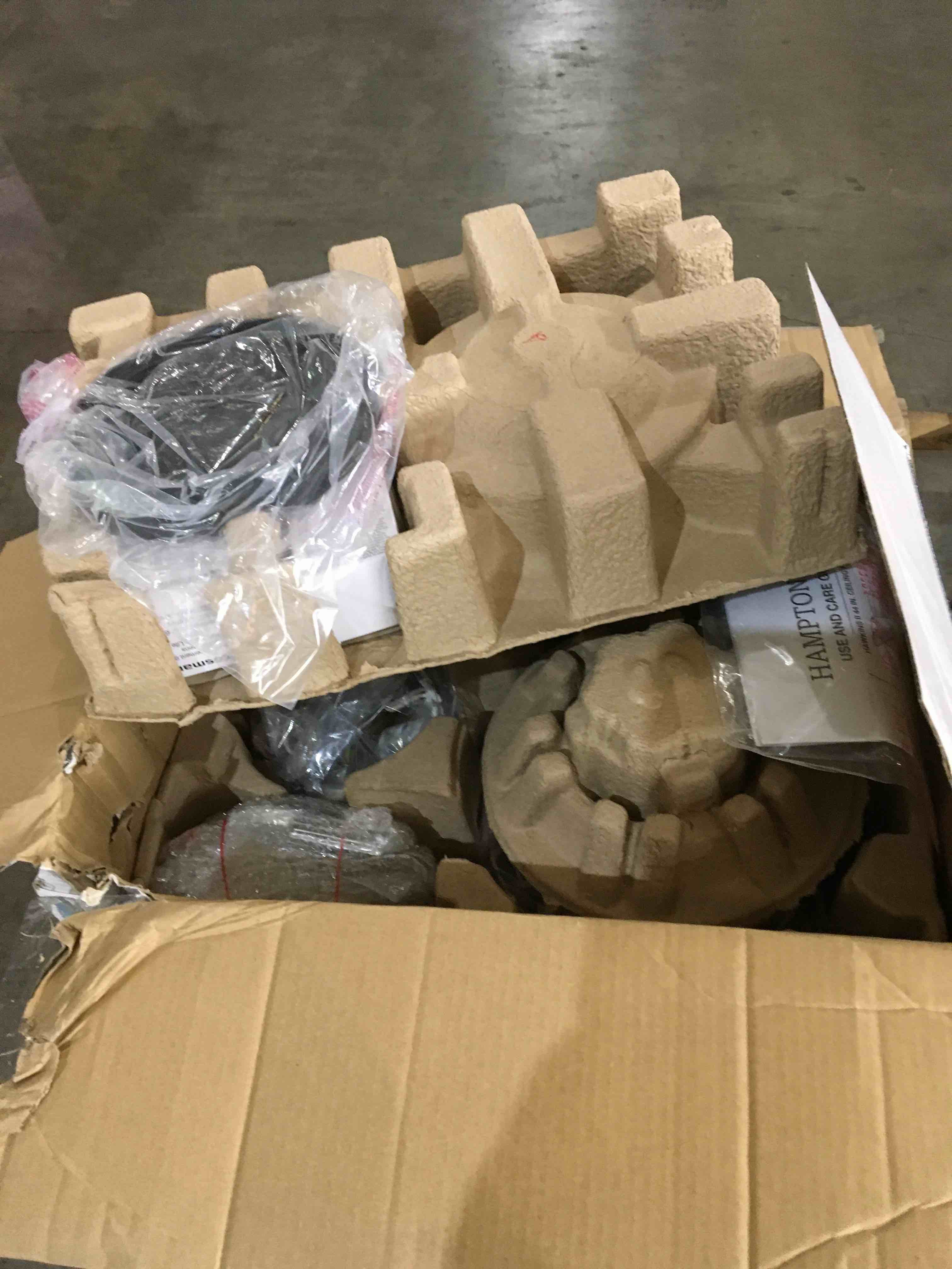 https://s3.amazonaws.com/lotting-images-prod/bidfta/GRN4469495_1690376672972.jpeg