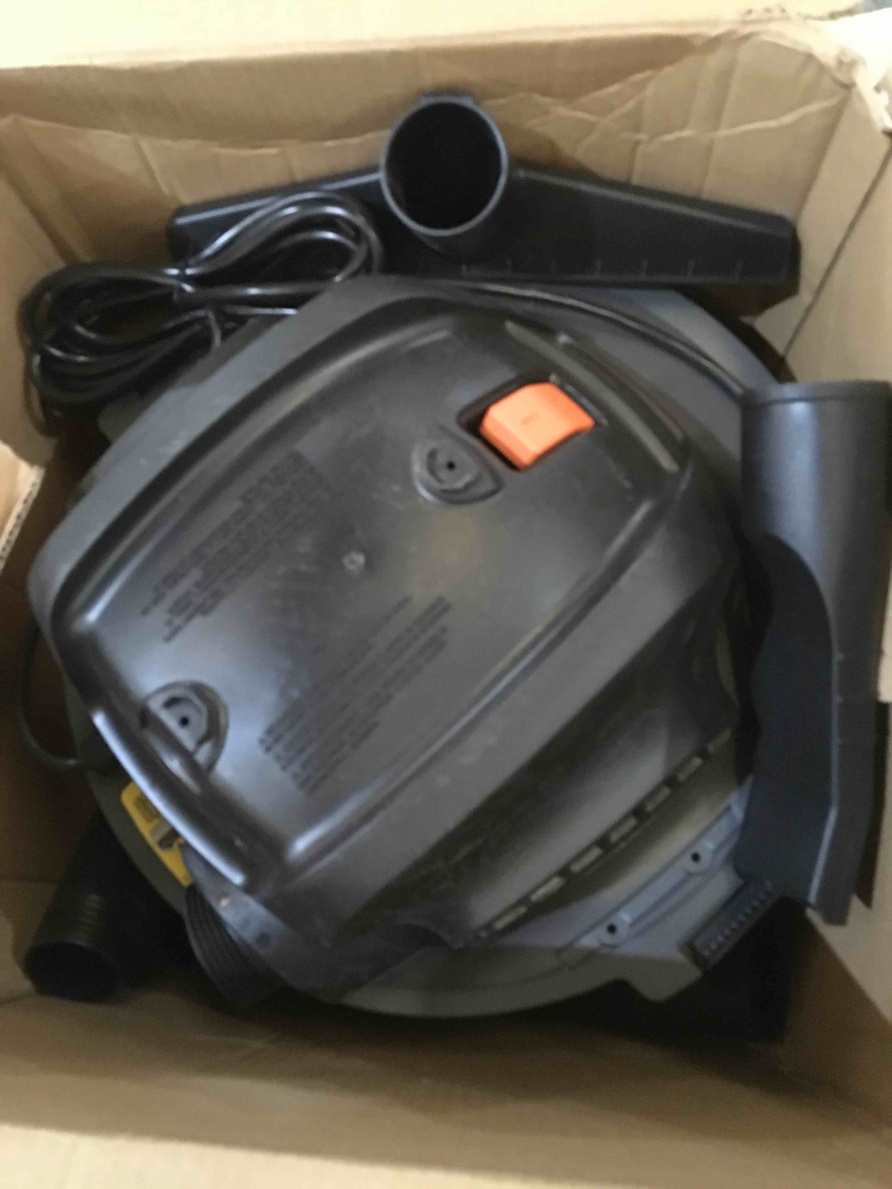 https://s3.amazonaws.com/lotting-images-prod/bidfta/GRN4470093_1690998127304.jpeg