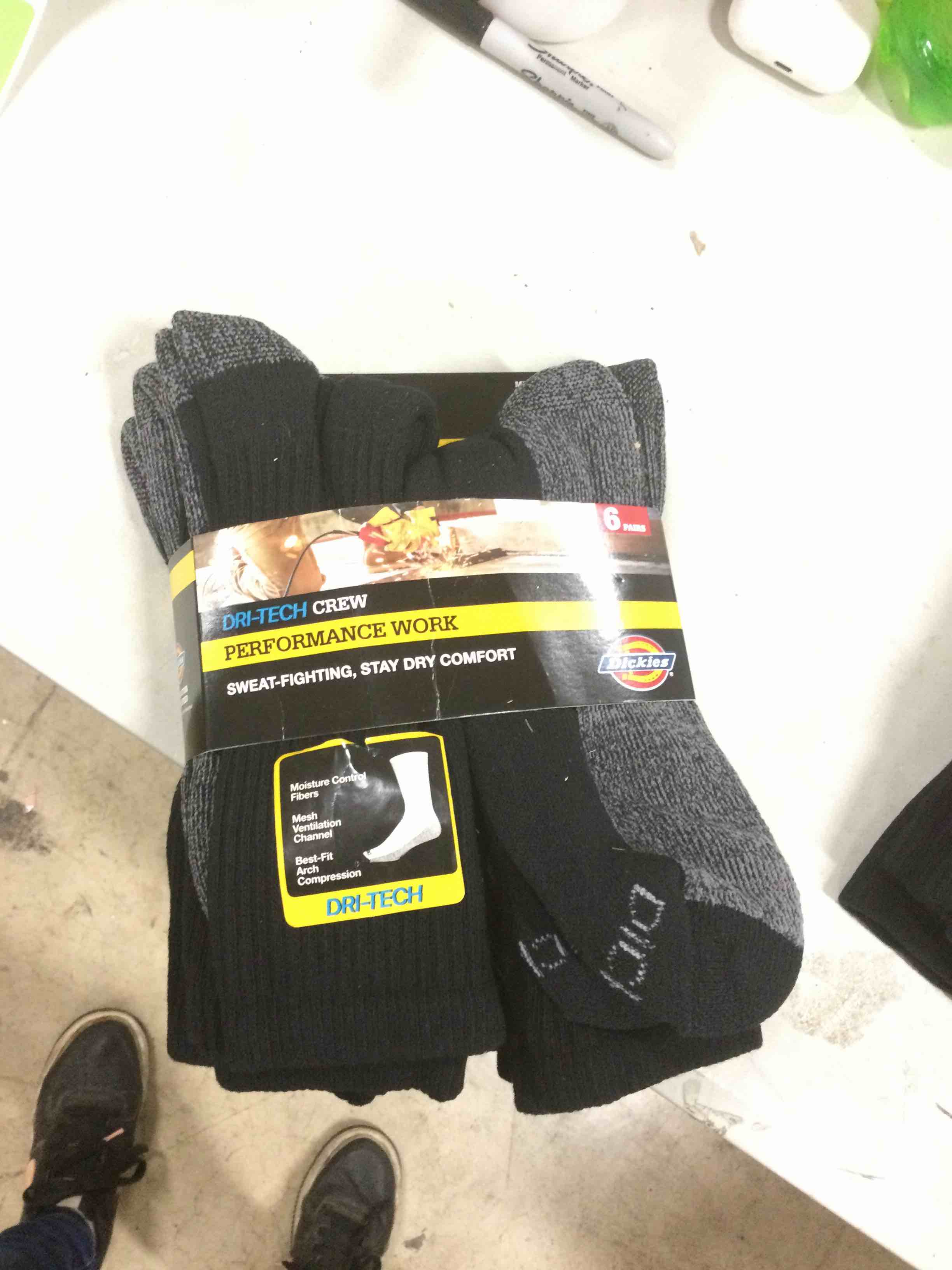 https://s3.amazonaws.com/lotting-images-prod/bidfta/GRN4513483_1686597555736.jpeg