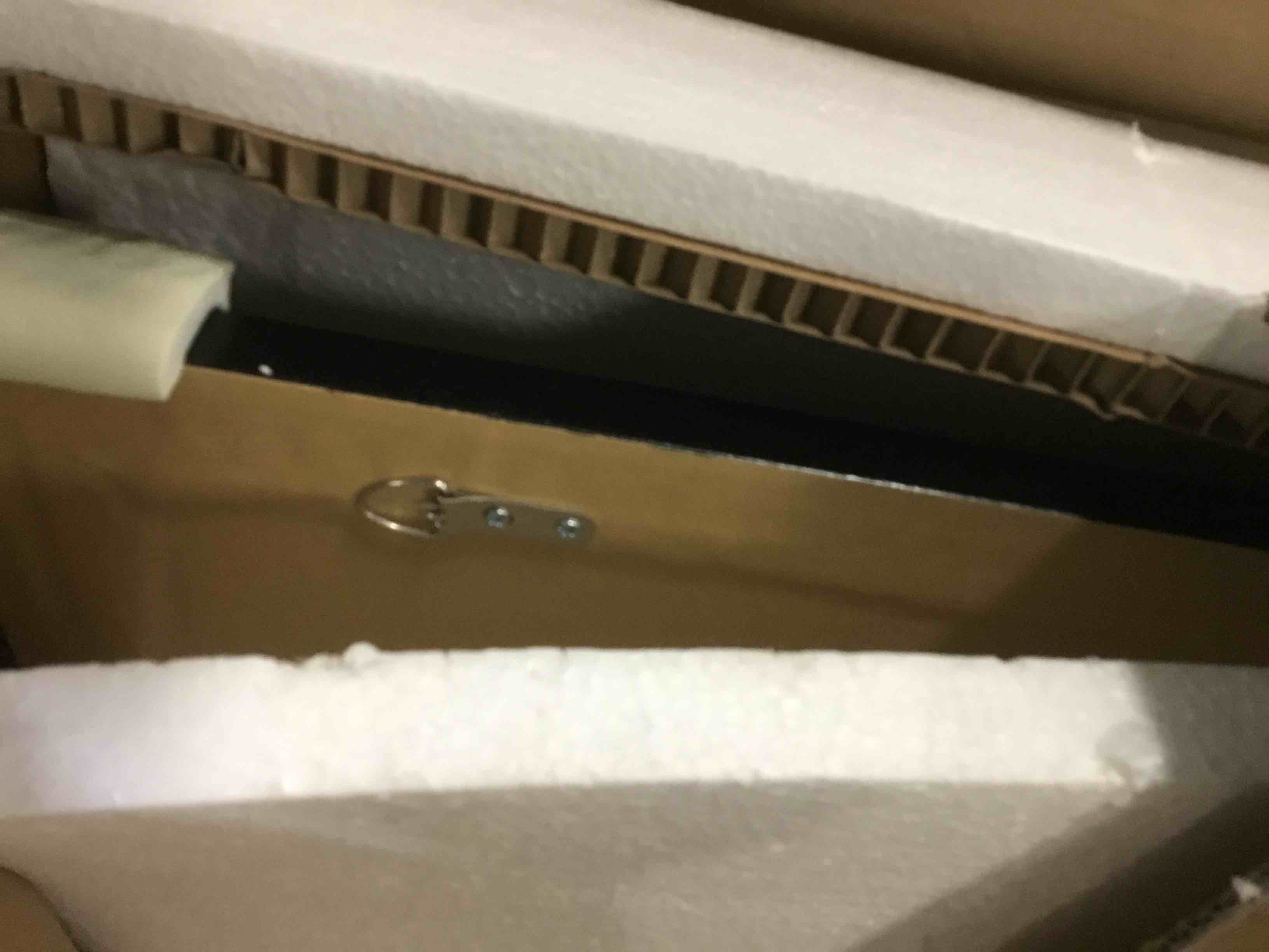 https://s3.amazonaws.com/lotting-images-prod/bidfta/GRN4513997_1678308236831.jpeg
