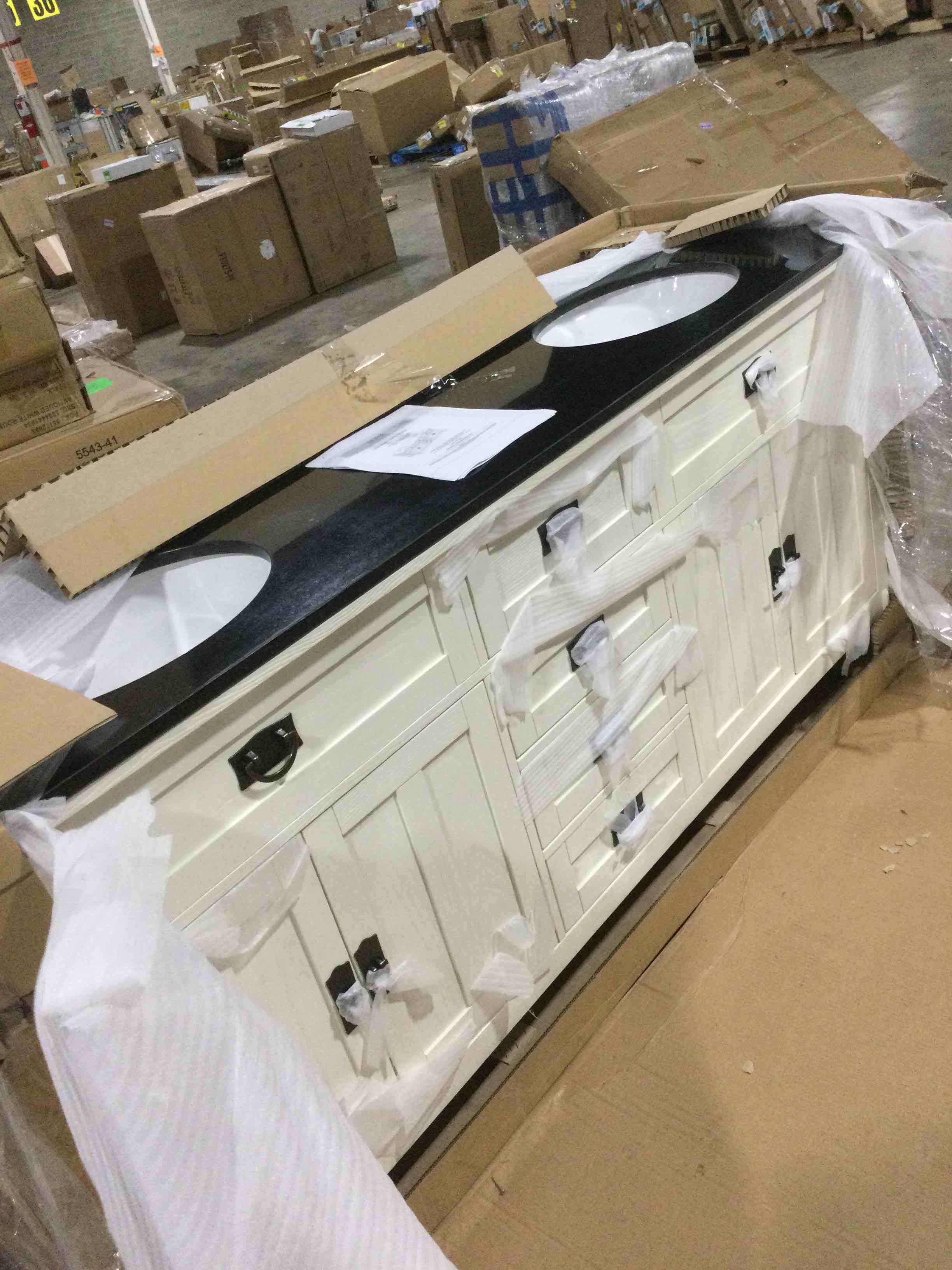 https://s3.amazonaws.com/lotting-images-prod/bidfta/GRN4516961_1680718319483.jpeg