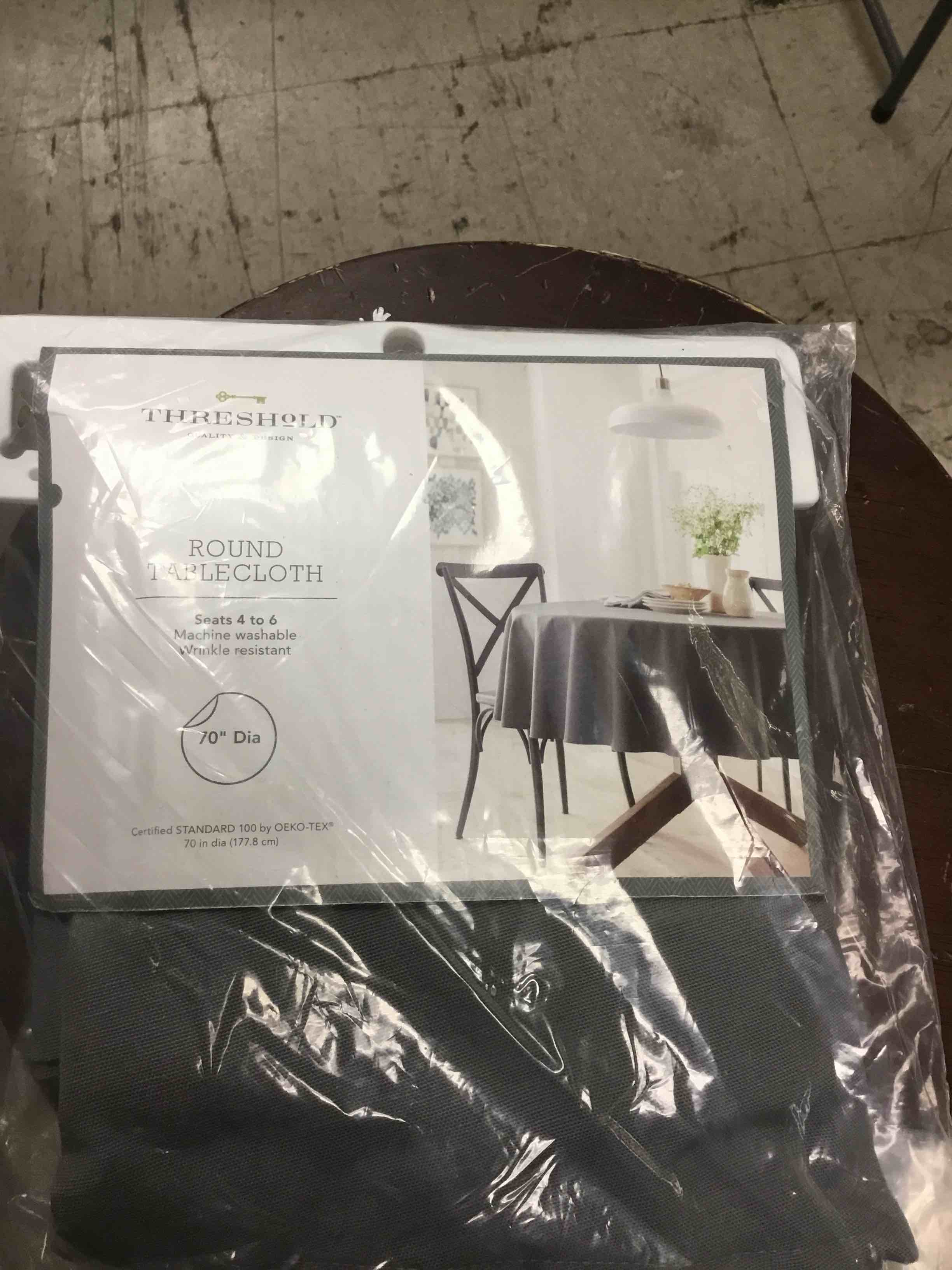 https://s3.amazonaws.com/lotting-images-prod/bidfta/GRN4520970_1696611284836.jpeg