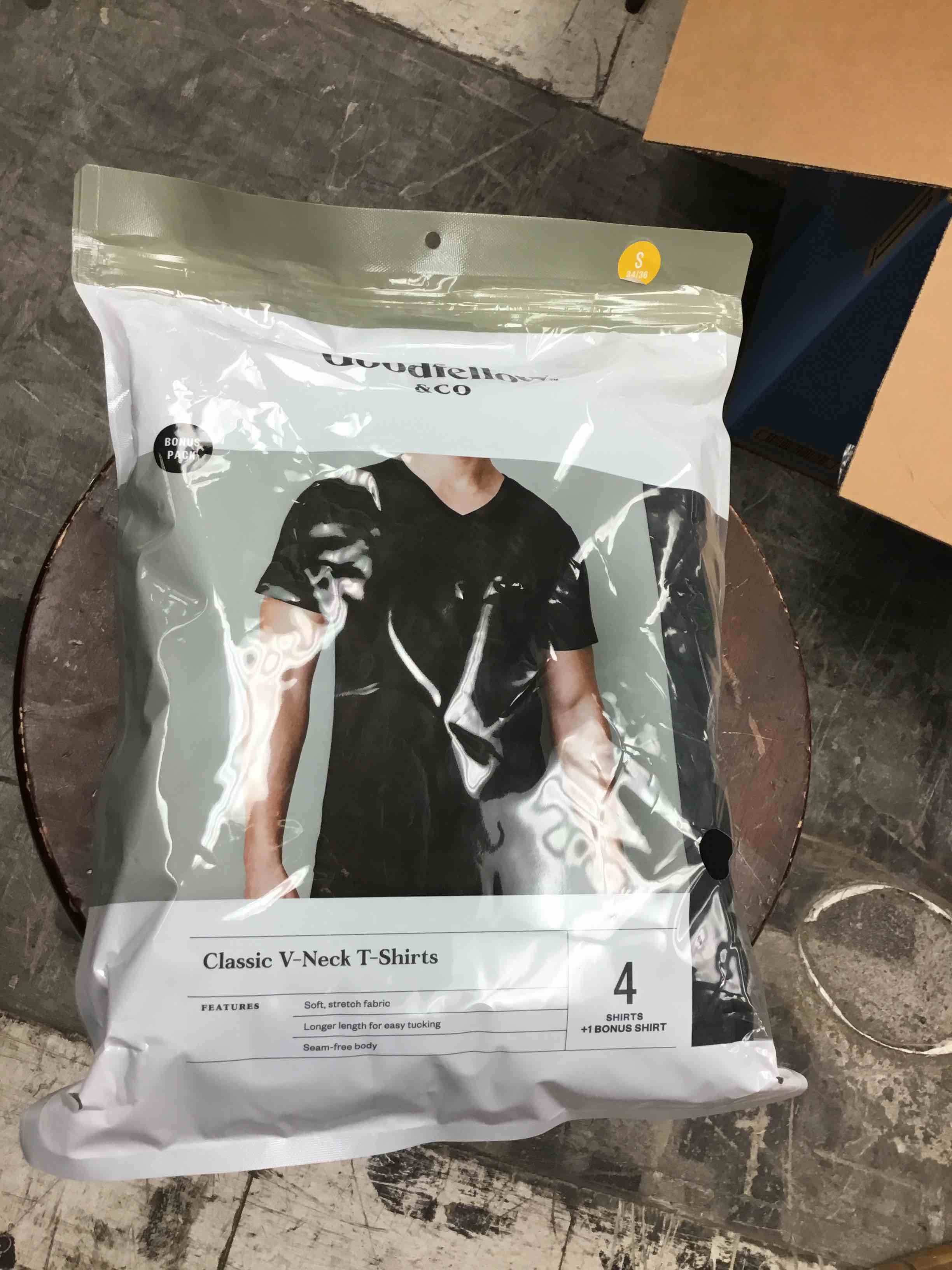 https://s3.amazonaws.com/lotting-images-prod/bidfta/GRN4524568_1689793367646.jpeg