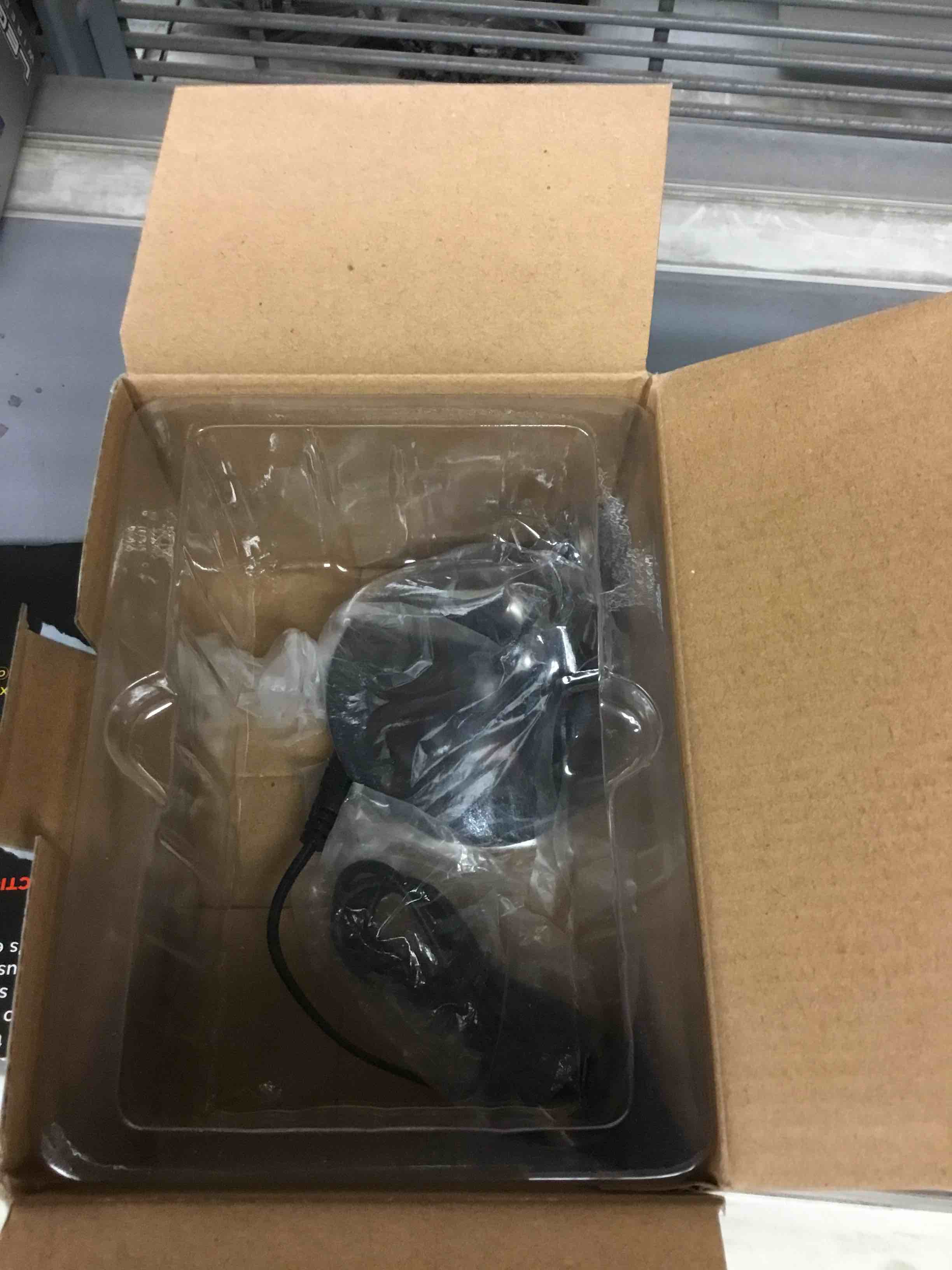 https://s3.amazonaws.com/lotting-images-prod/bidfta/GRN4529407_1707162972897.jpeg