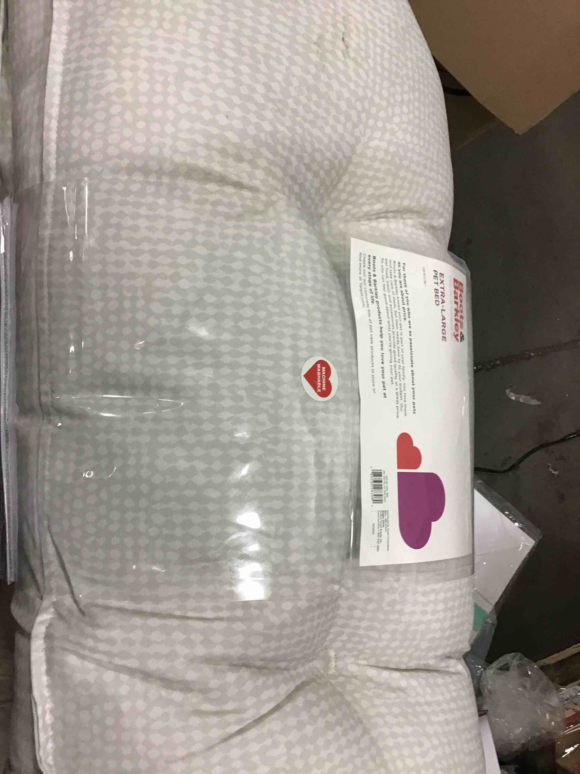 https://s3.amazonaws.com/lotting-images-prod/bidfta/GRN4540365_1687979431563.jpeg