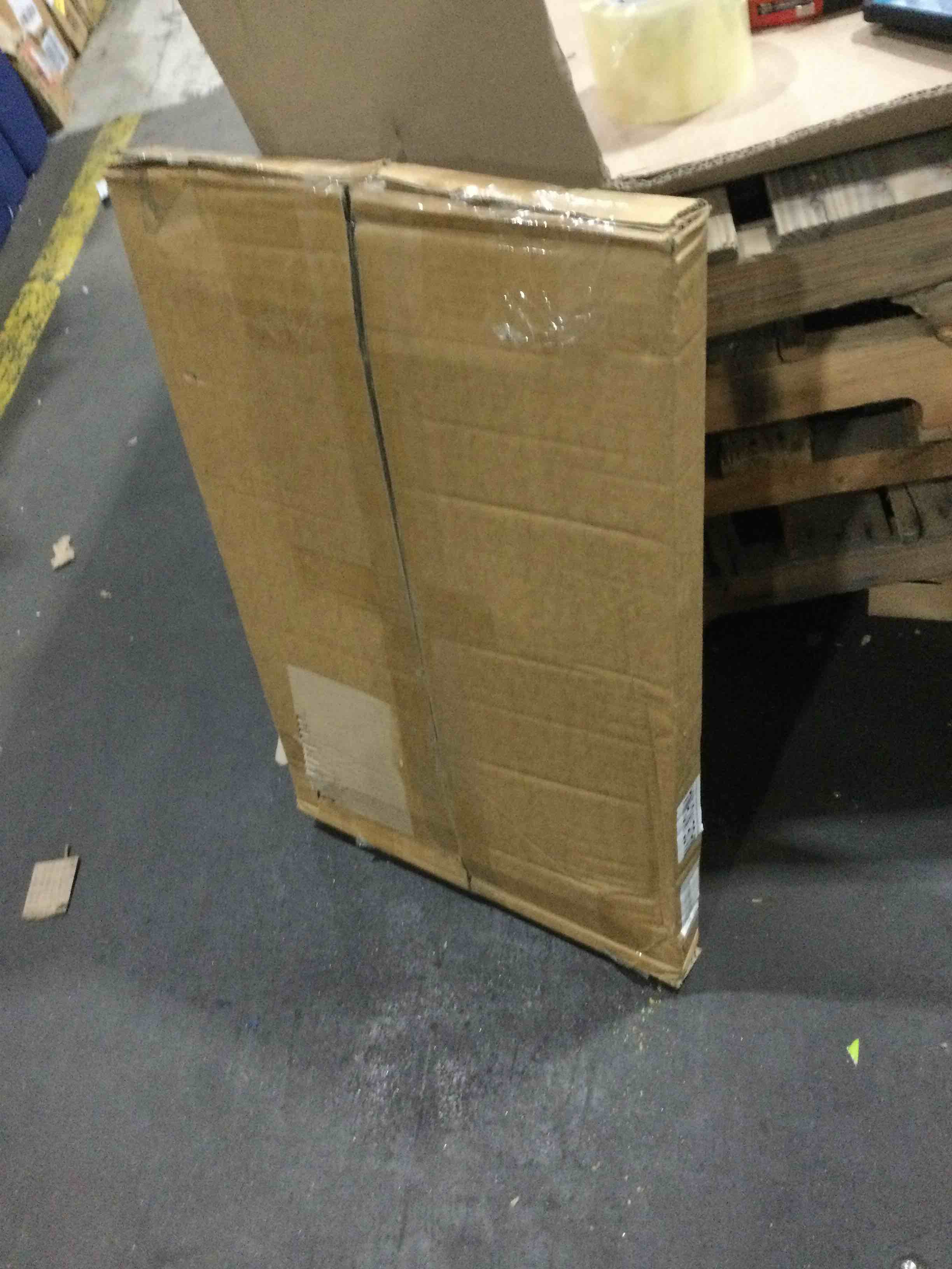 https://s3.amazonaws.com/lotting-images-prod/bidfta/GRN4621203_1684162436359.jpeg