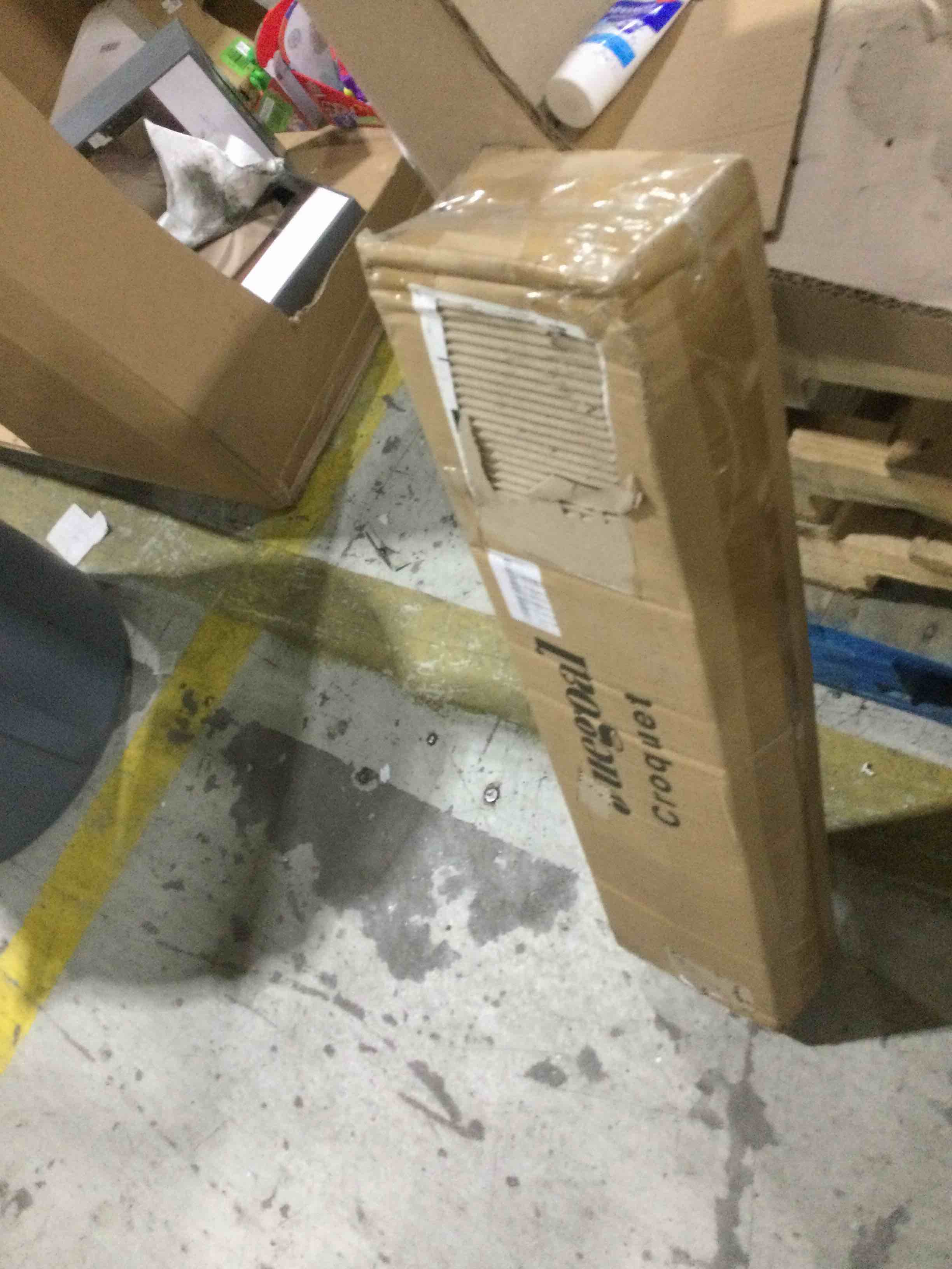 https://s3.amazonaws.com/lotting-images-prod/bidfta/GRN4625523_1687193737771.jpeg