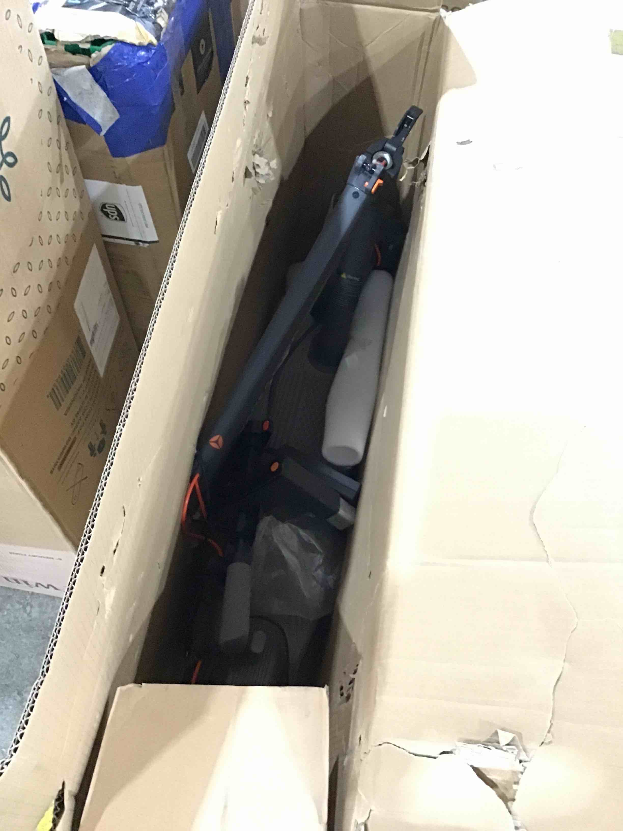 https://s3.amazonaws.com/lotting-images-prod/bidfta/GRN4626073_1687529145801.jpeg