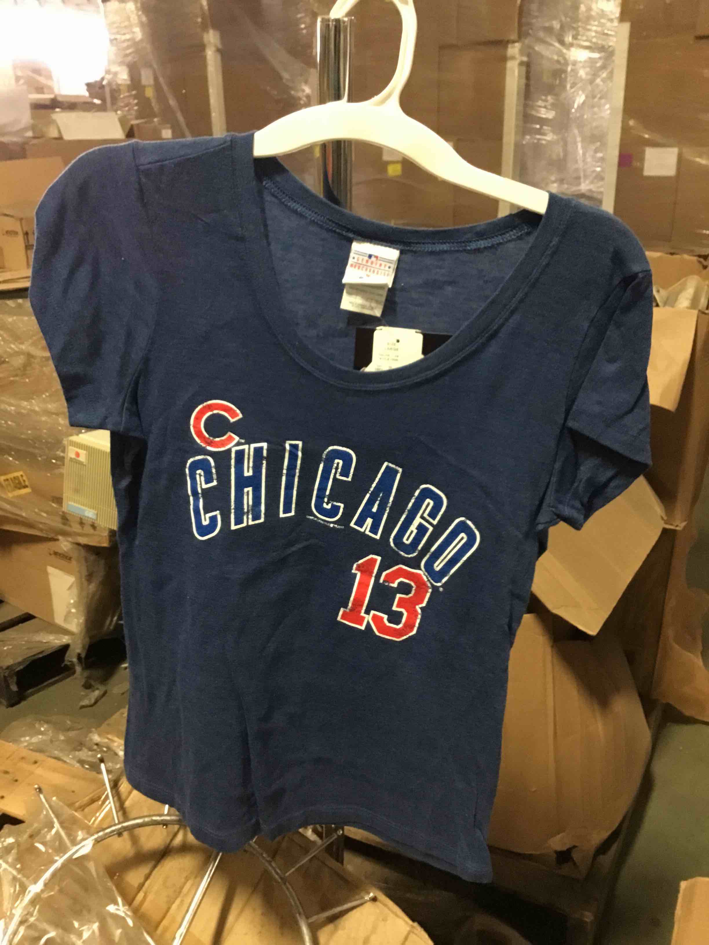 women’s Chicago tee