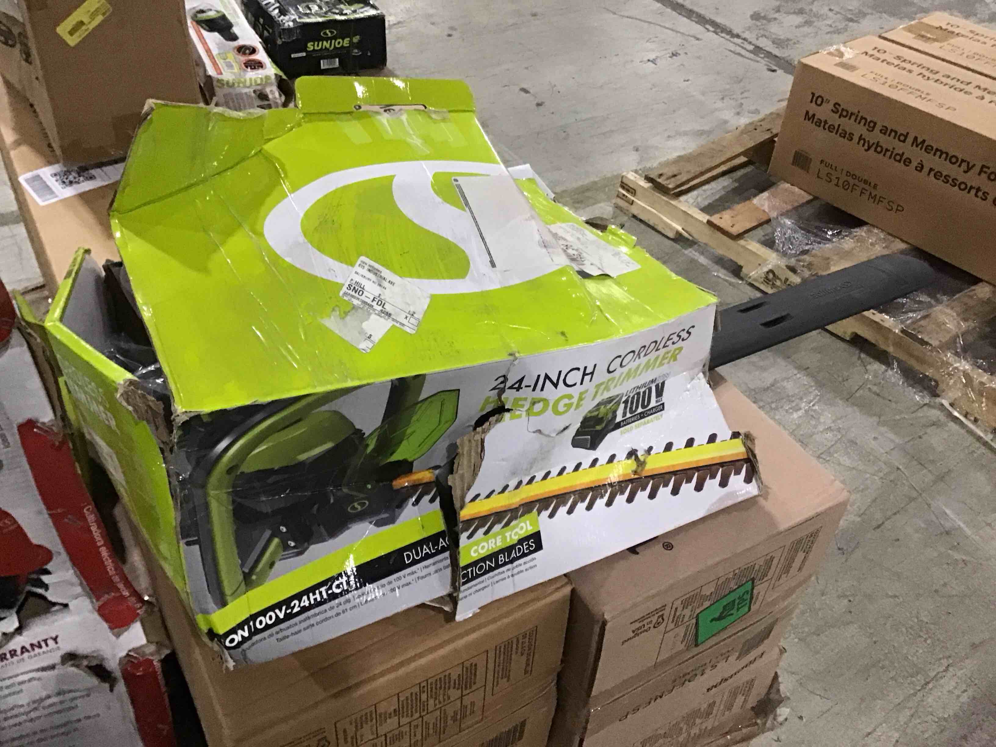 https://s3.amazonaws.com/lotting-images-prod/bidfta/GRN4654339_1701371730556.jpeg