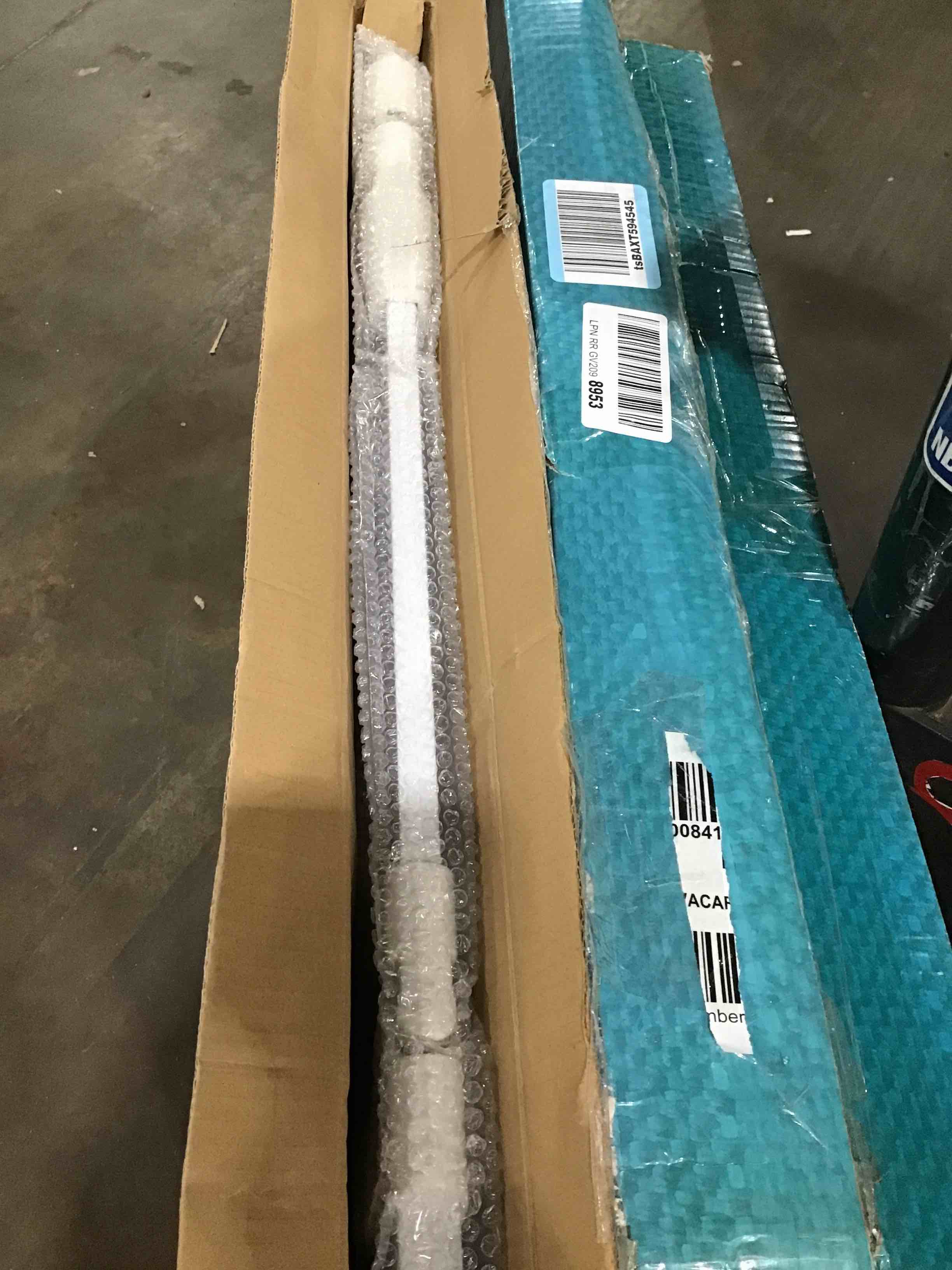https://s3.amazonaws.com/lotting-images-prod/bidfta/GRN4656962_1696001214768.jpeg