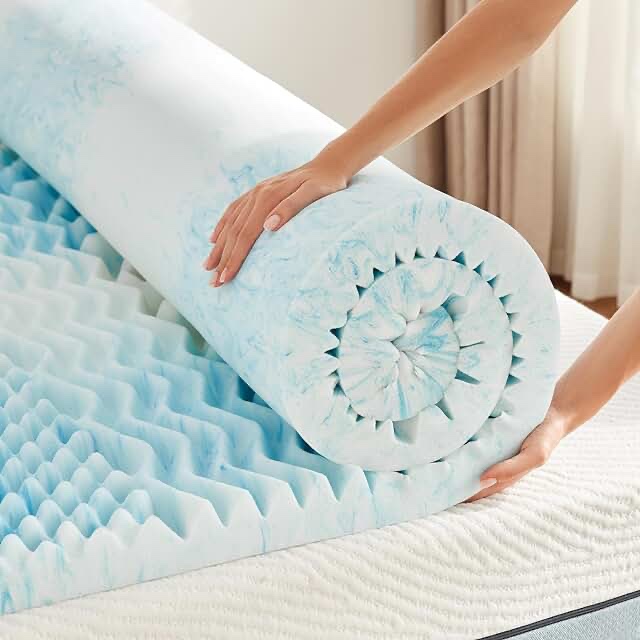 Lindsy Living 3” Mattress Topper, King, CD411