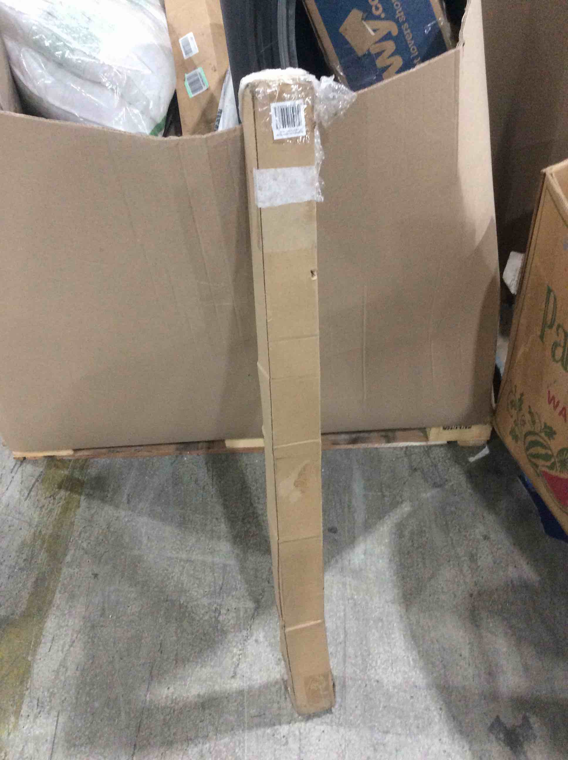 https://s3.amazonaws.com/lotting-images-prod/bidfta/GRN4661973_1699546962853.jpeg
